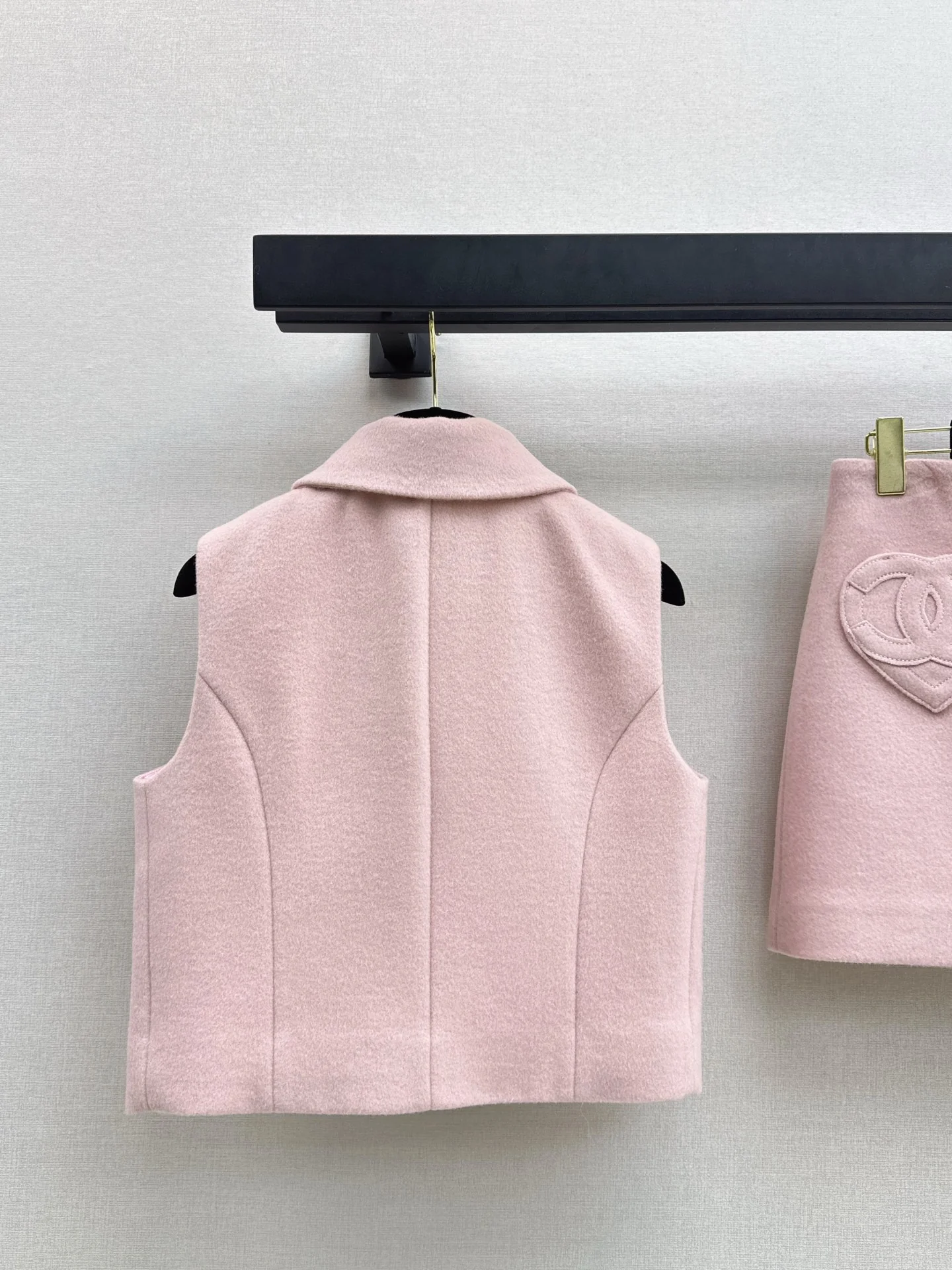 Chan 25fw woolen vest