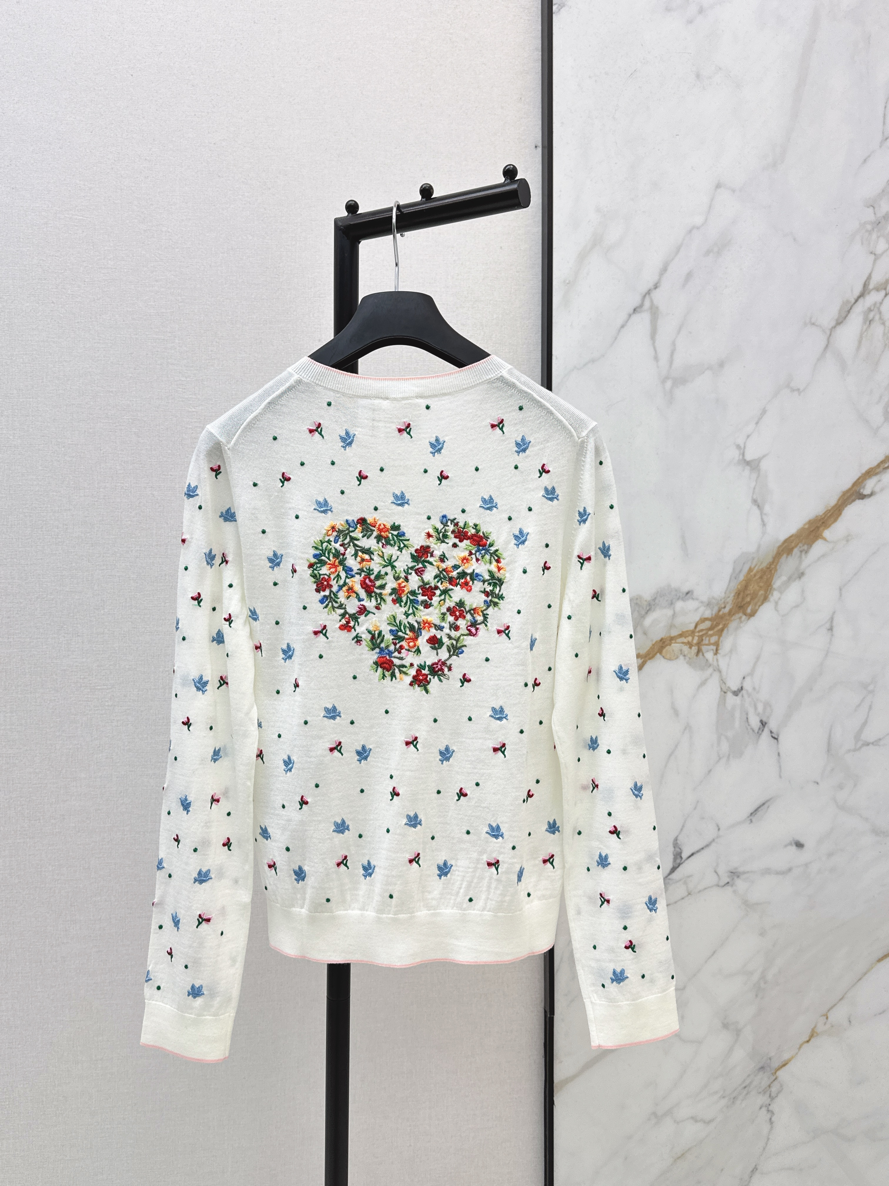 CD 26ss embroidery knit cardigan