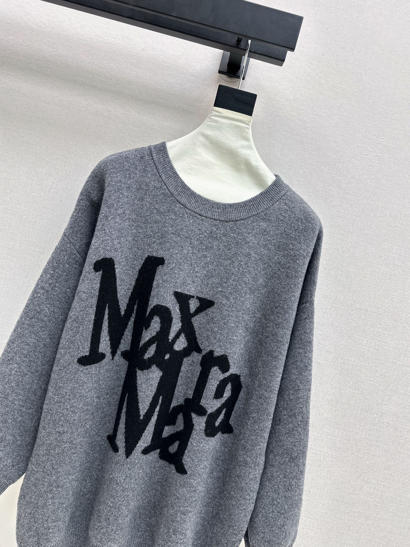 Max 25fw wool sweater