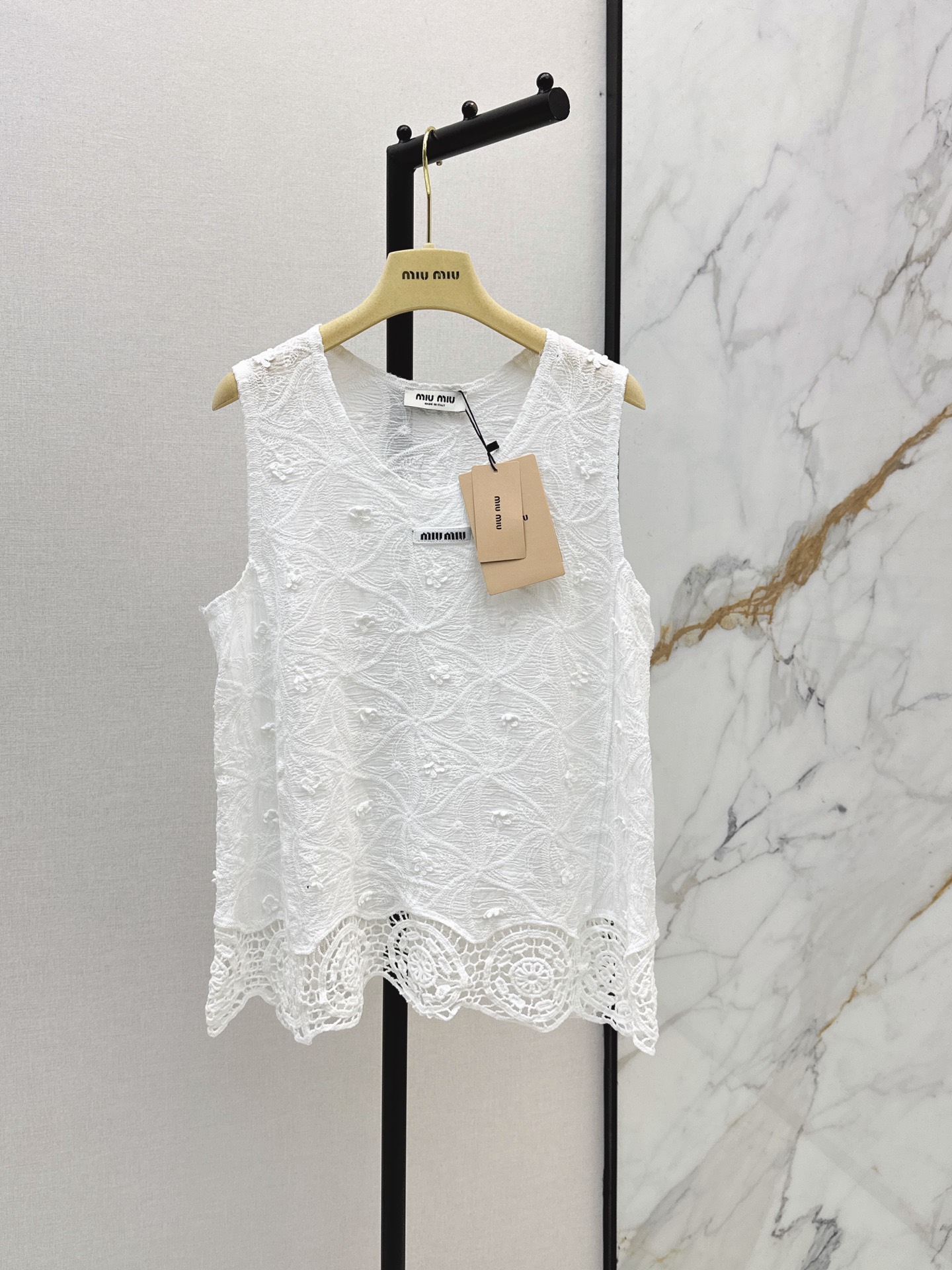 Miu 26ss embroidert vest