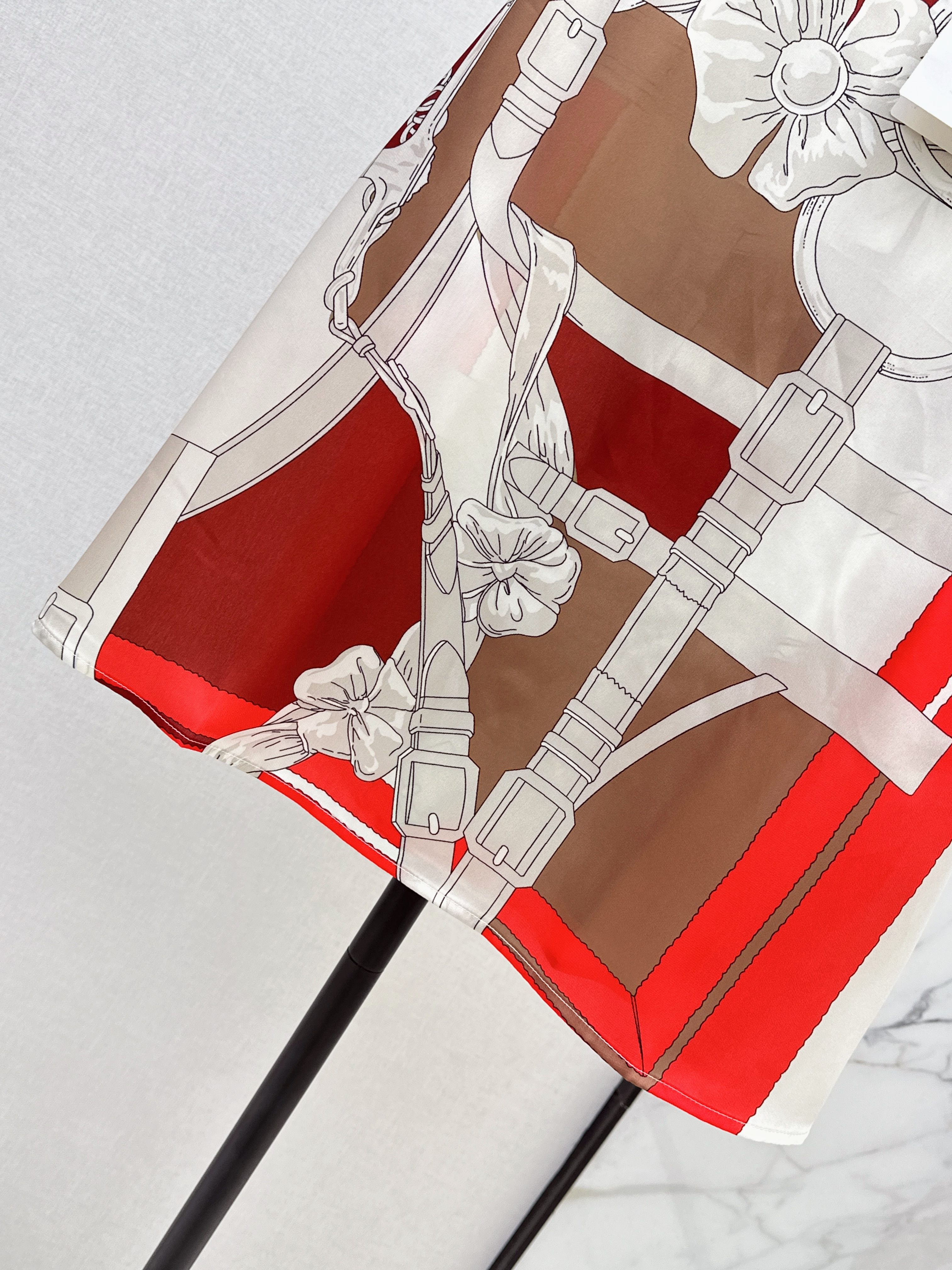 Her 26ss print silk skirt
