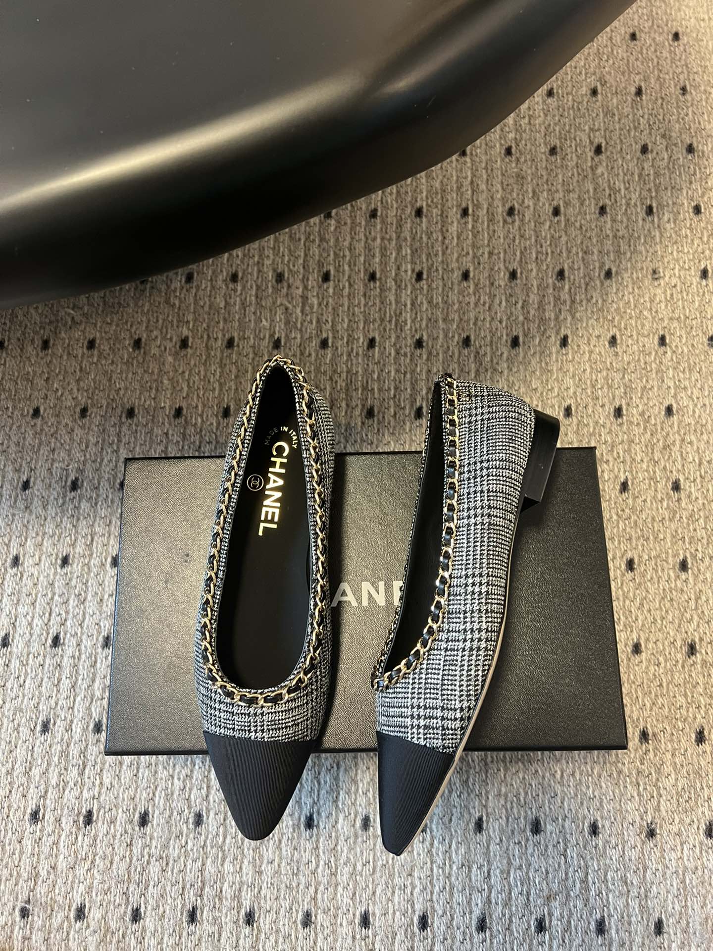 Chan 25fw ballet flats