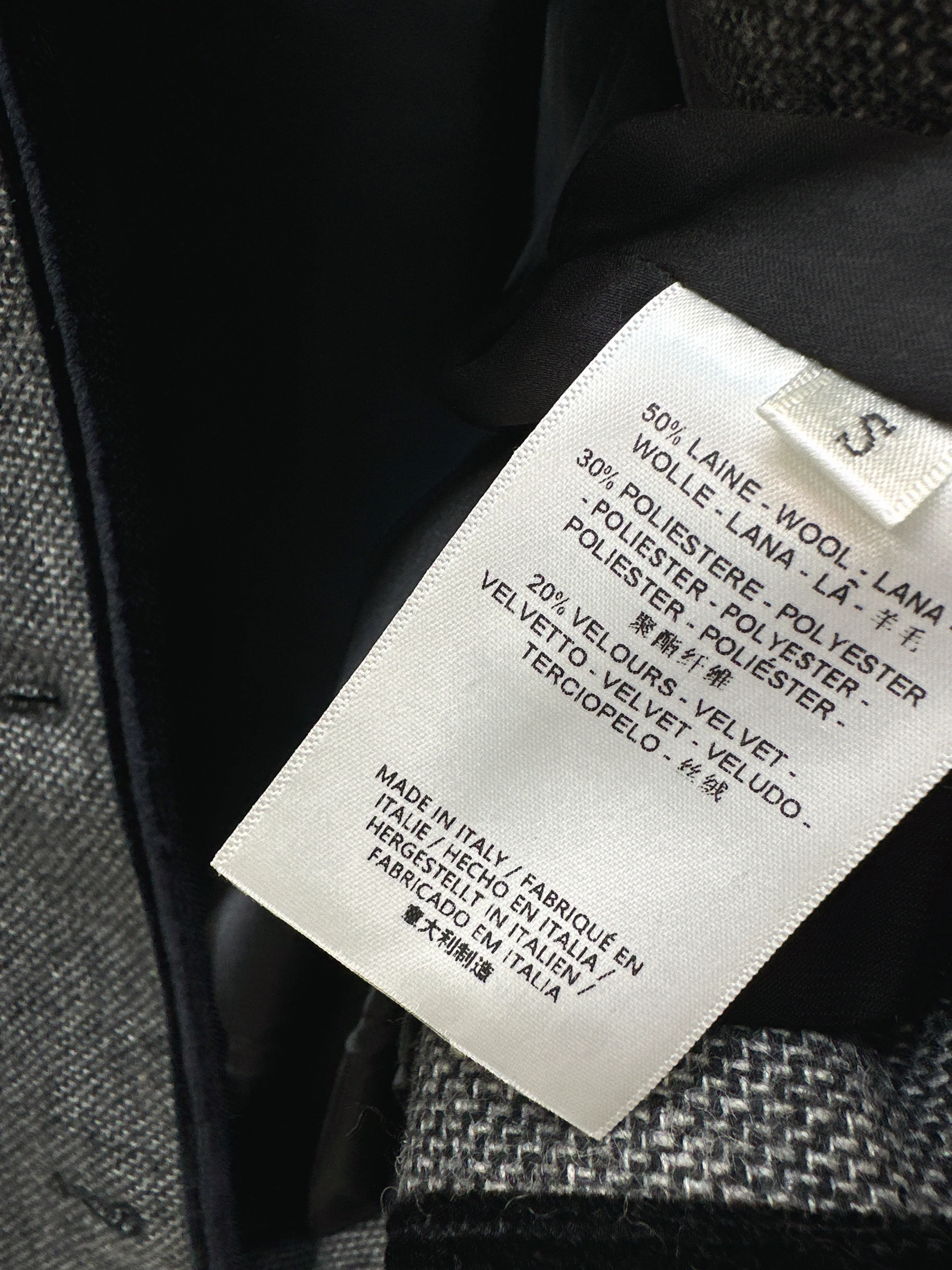 Herm 26ss contract velvet jacket