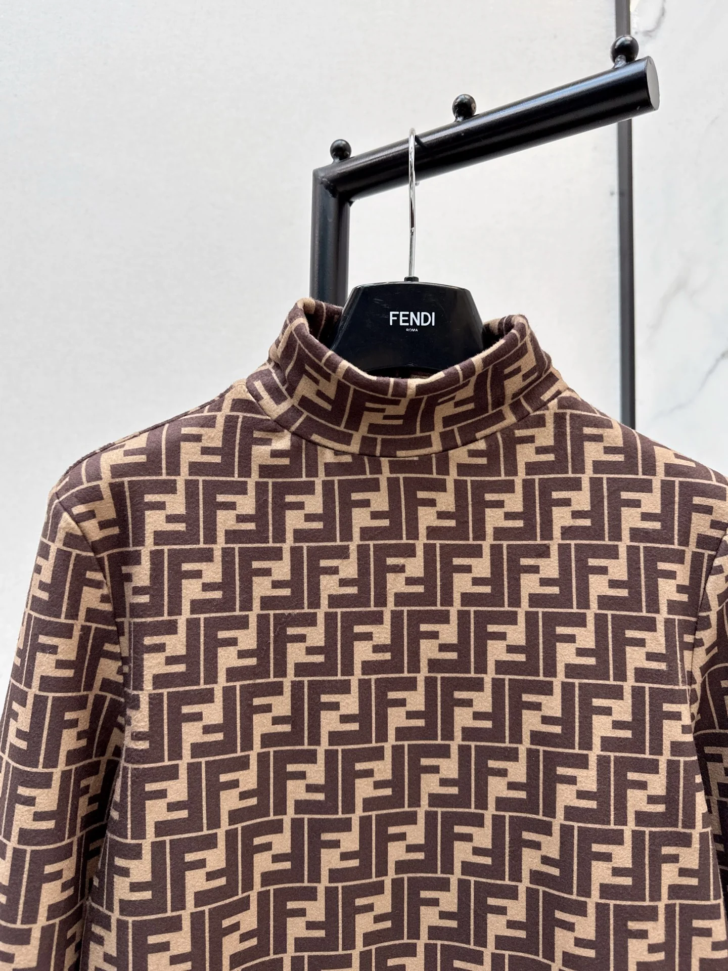 Fend 26ss print basic tee