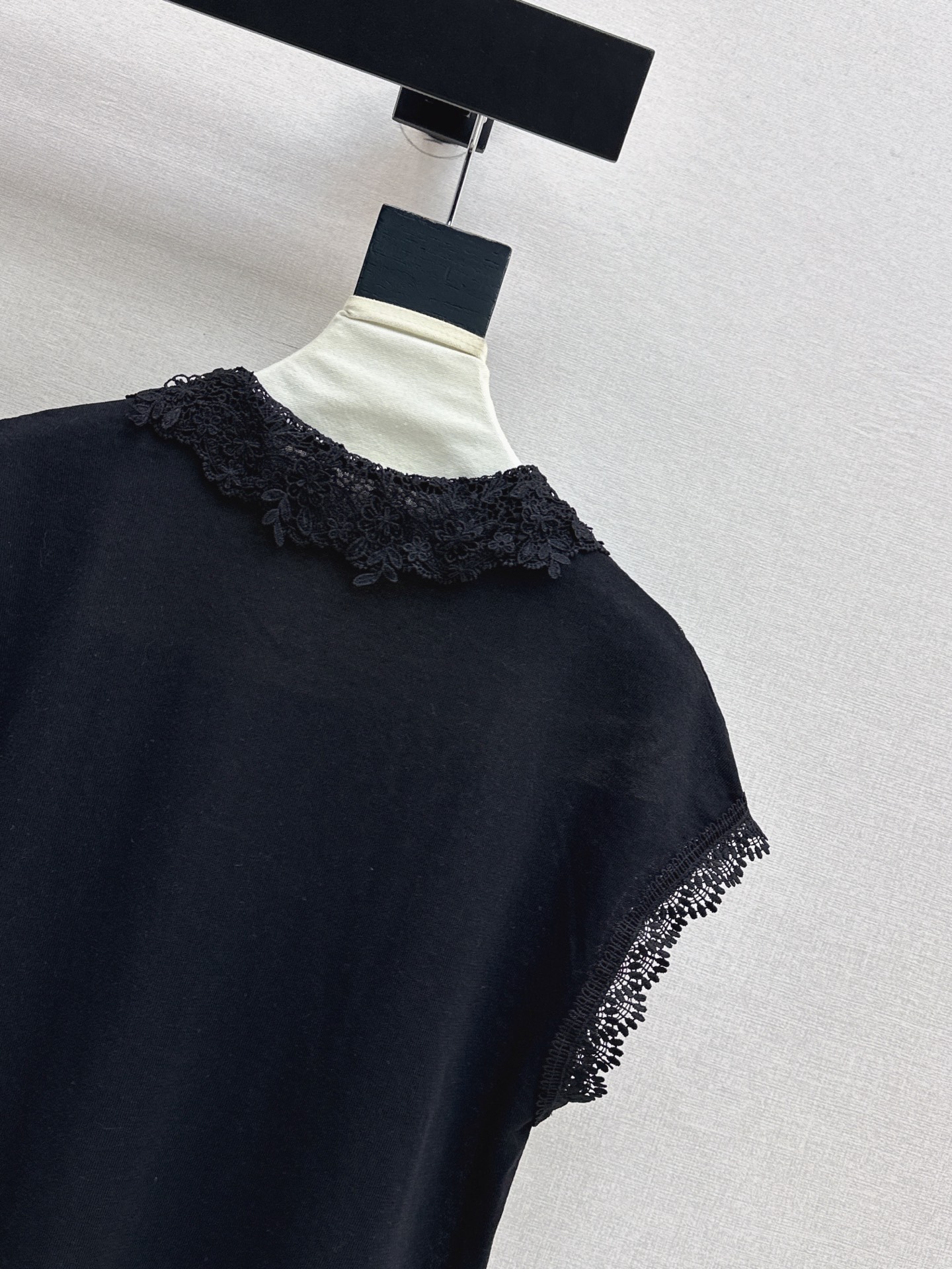 ES 26ss lace trim knitwear