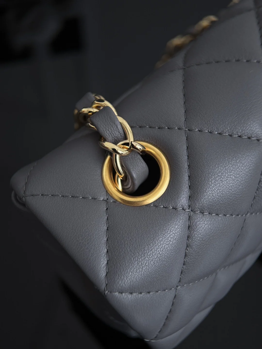 Chan cf20 chain shoulder bag