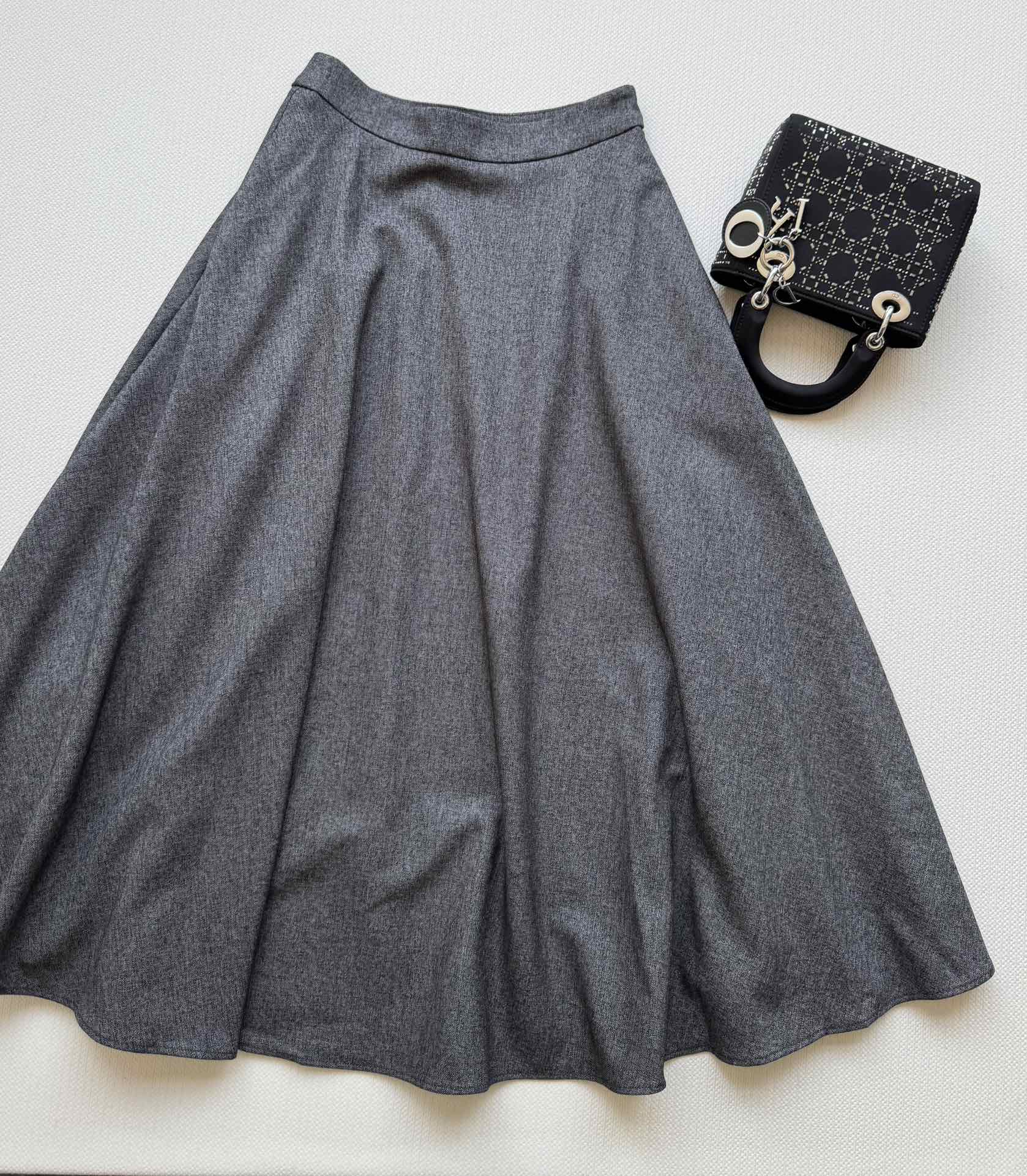 CD 26ss pleated skirts