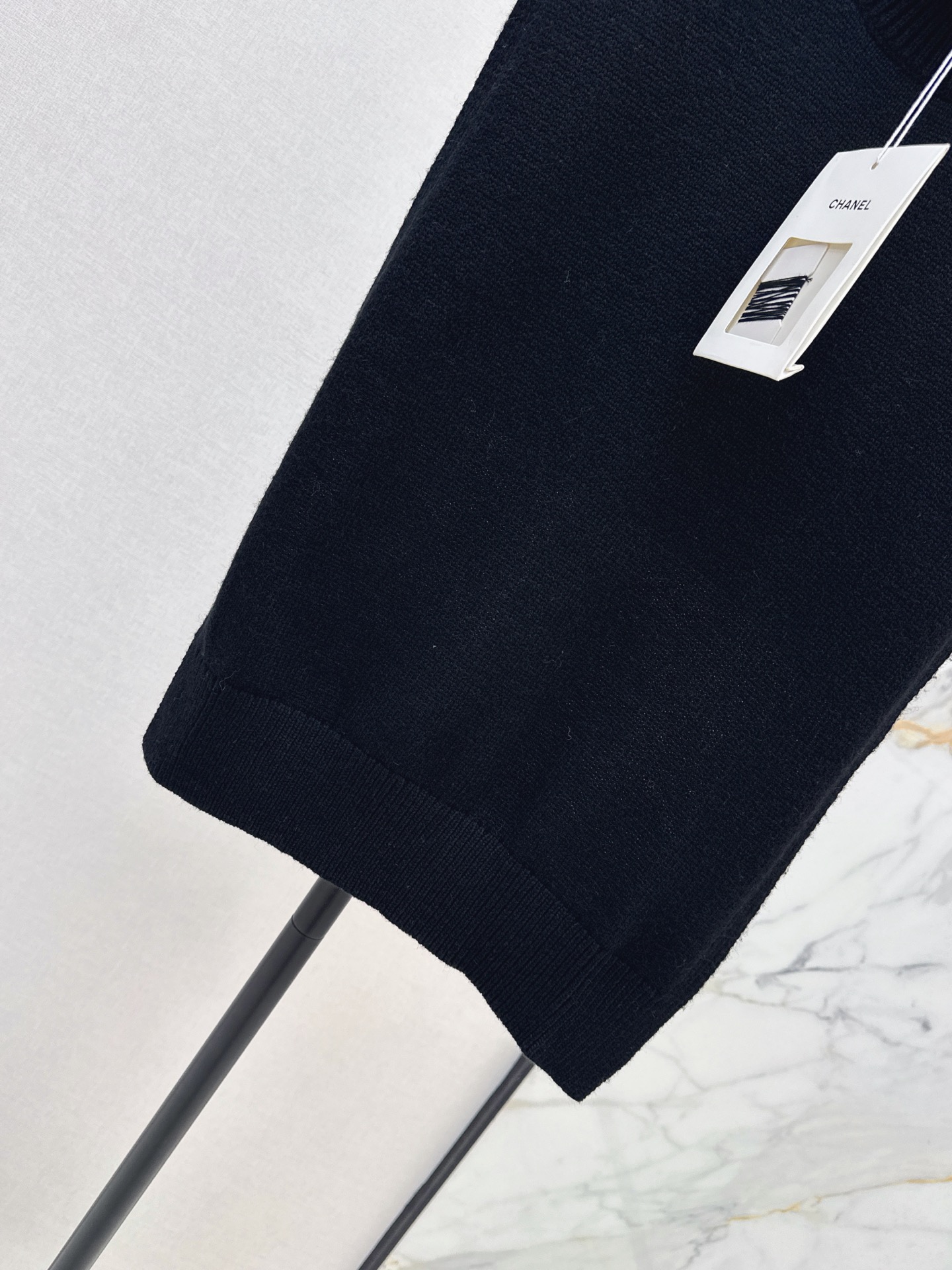Chan 26ss high neck vest cape