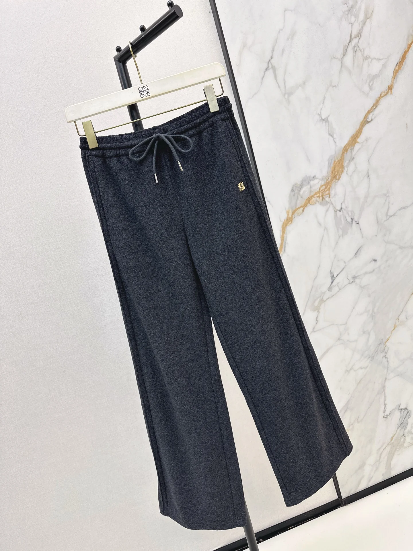 Loe 25fw wide pants