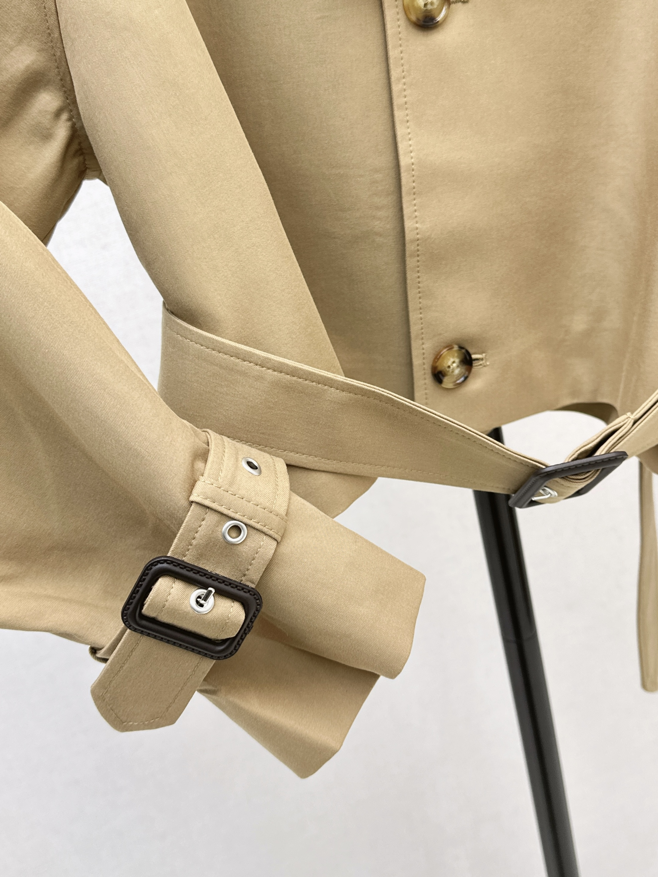 Celi 26ss trench coats
