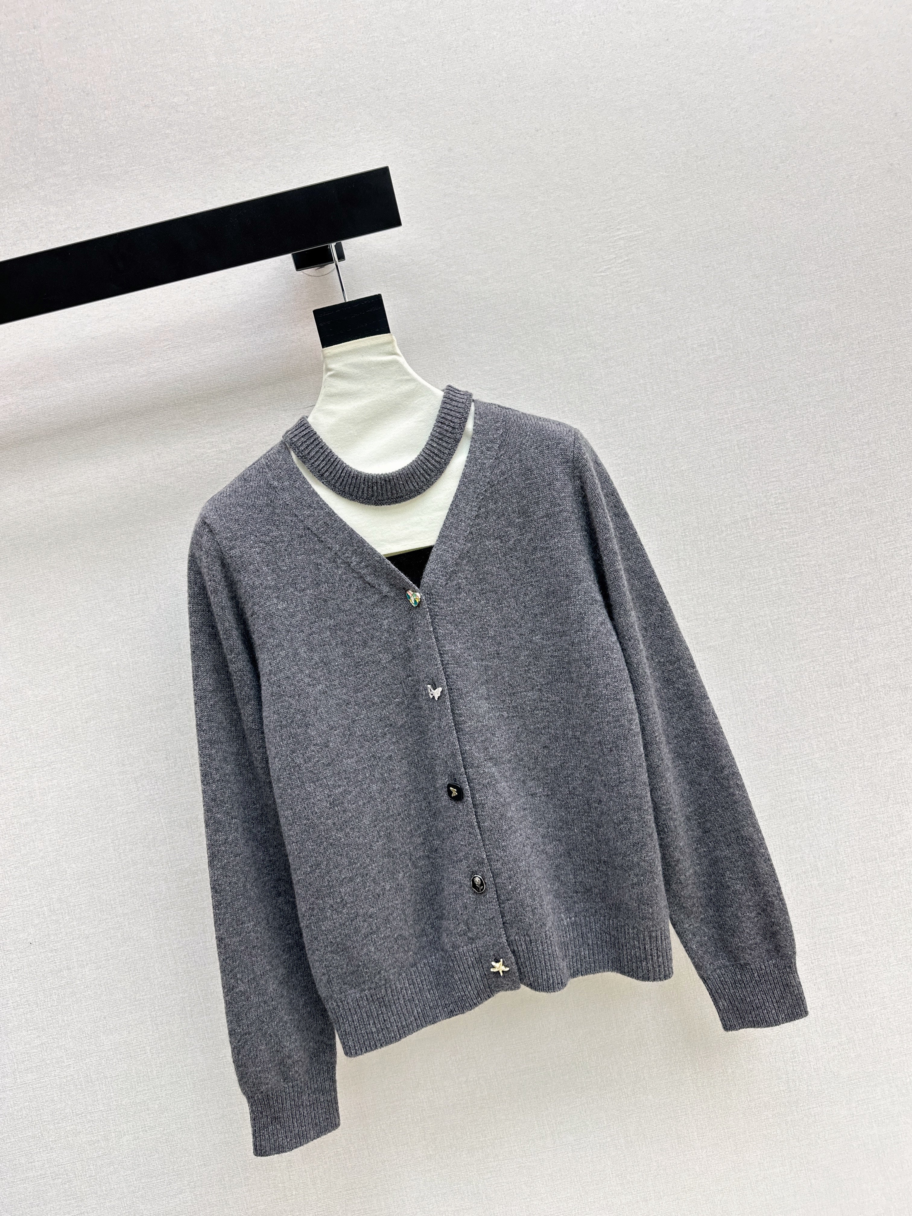 Chan 26ss wool cardigan