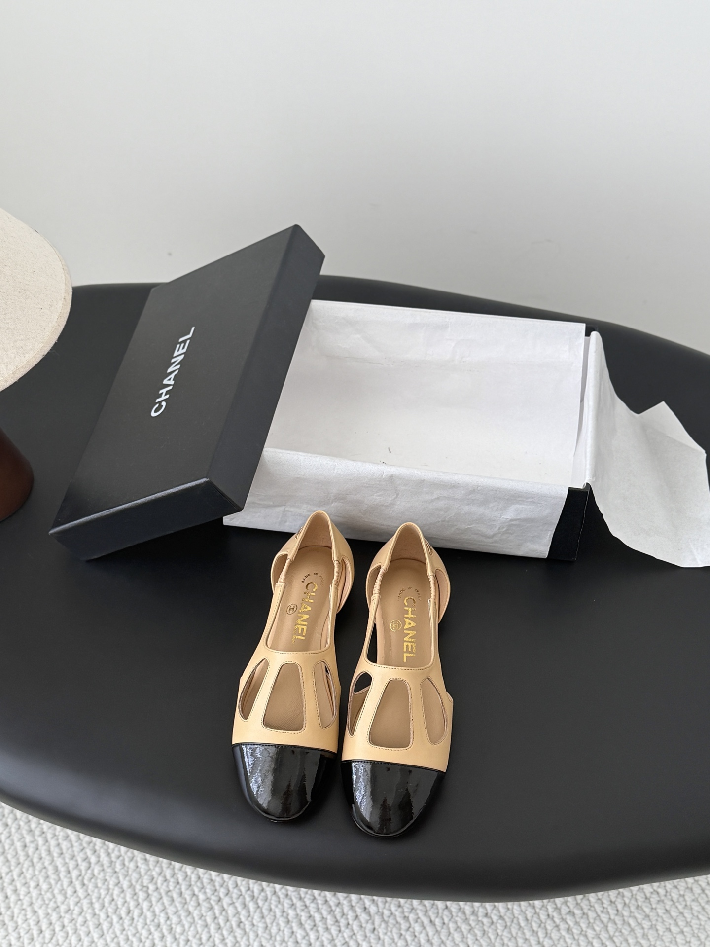 Chan 26C mary jane flats