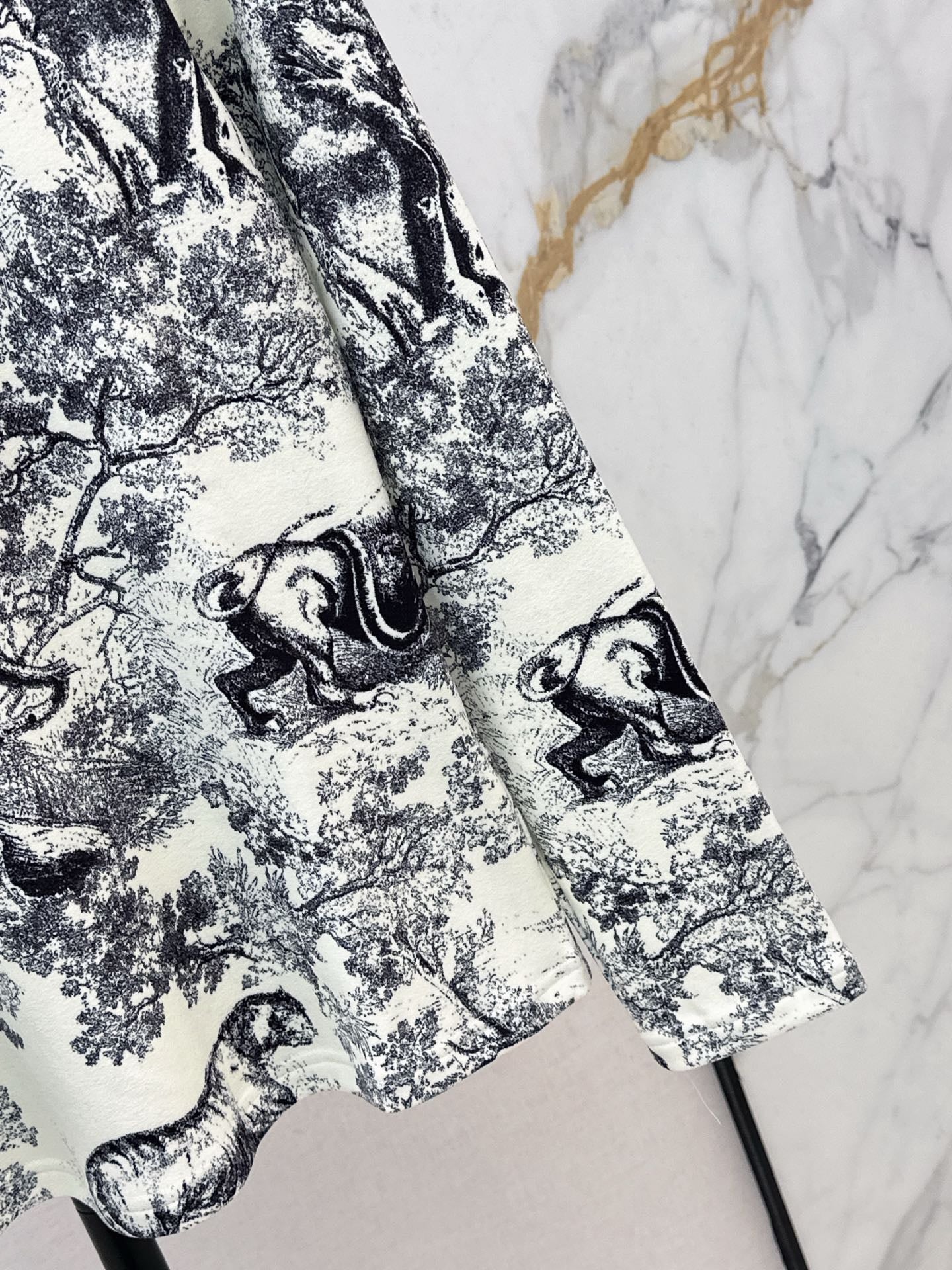 CD 26ss print basic tee