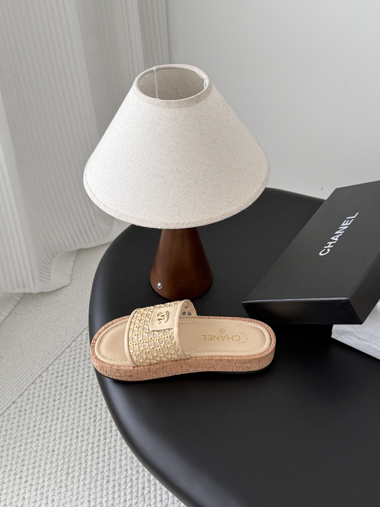 Chan 26C mesh slippers