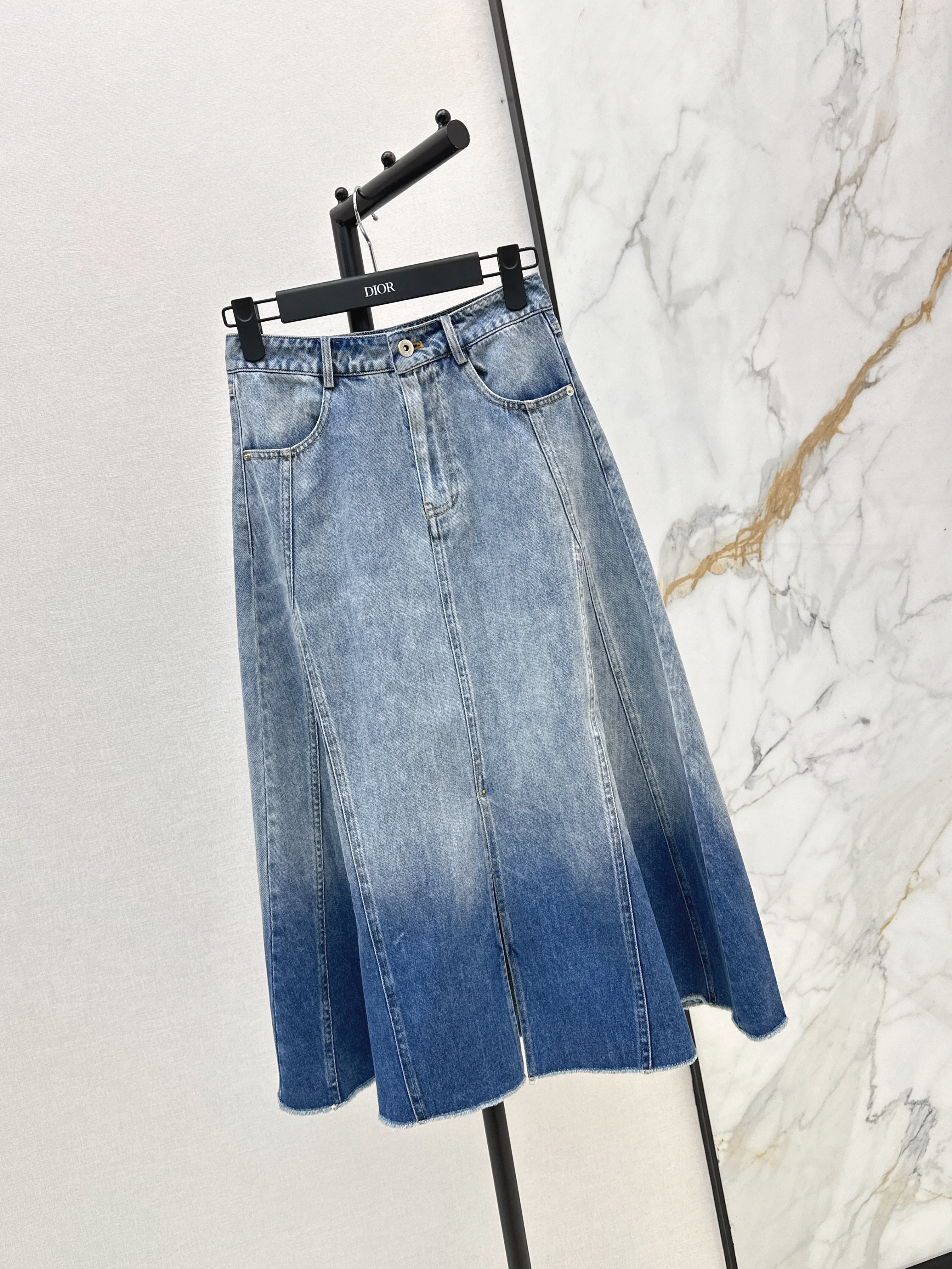 CD 26ss gradient denim a-line skirt