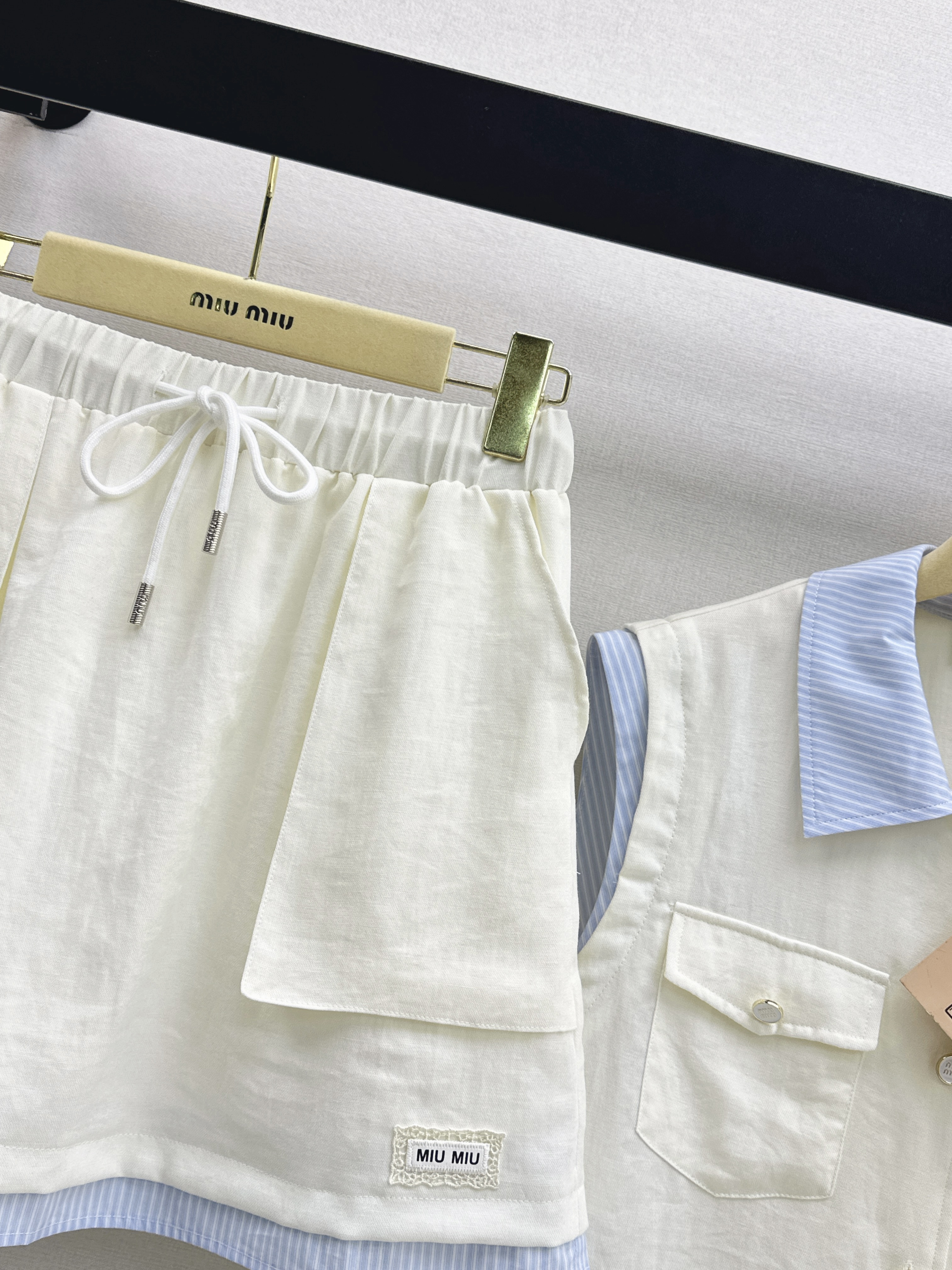Miu 26ss shirt mini skirt set
