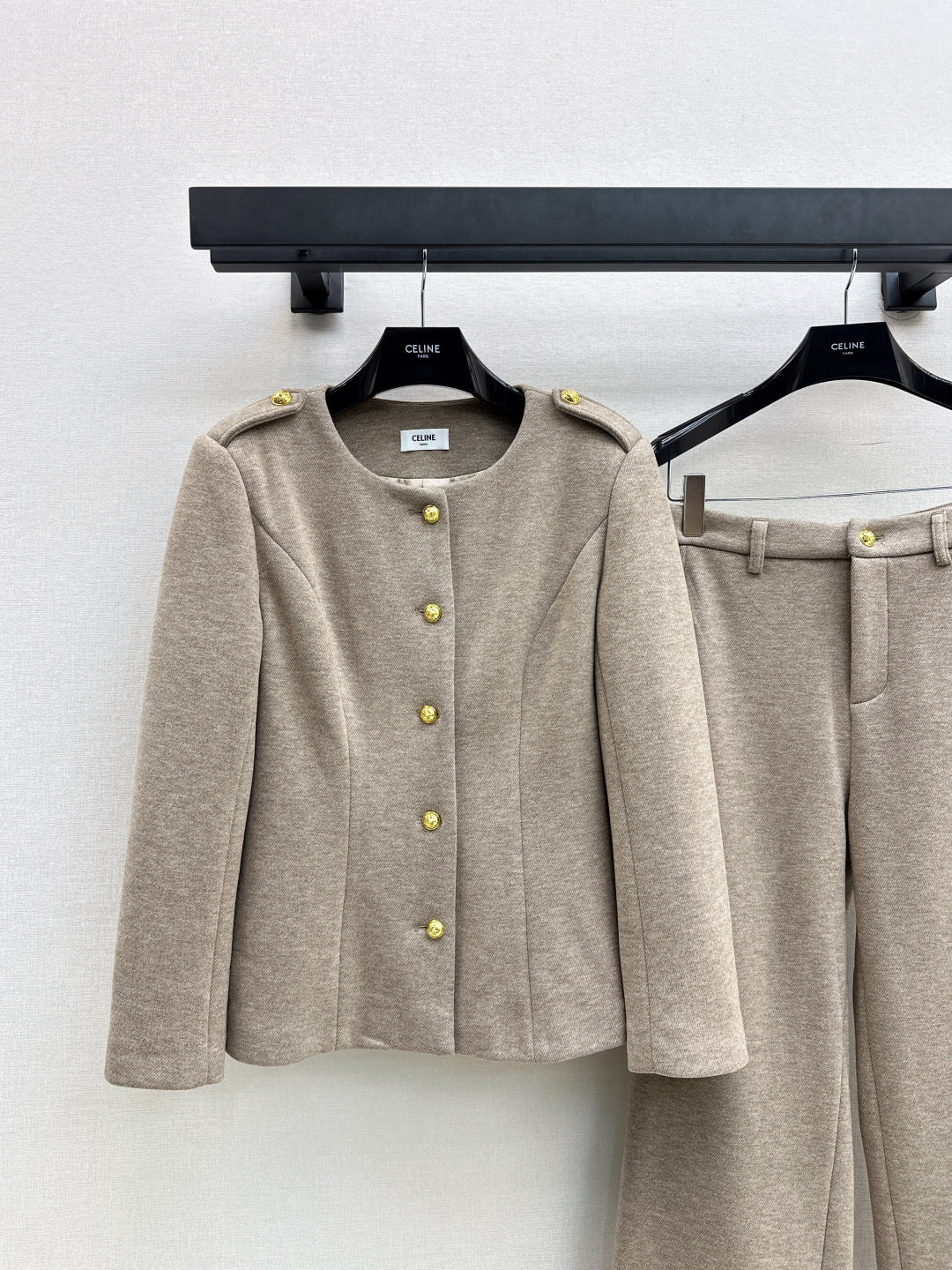 Celi 25fw jacket wide pants