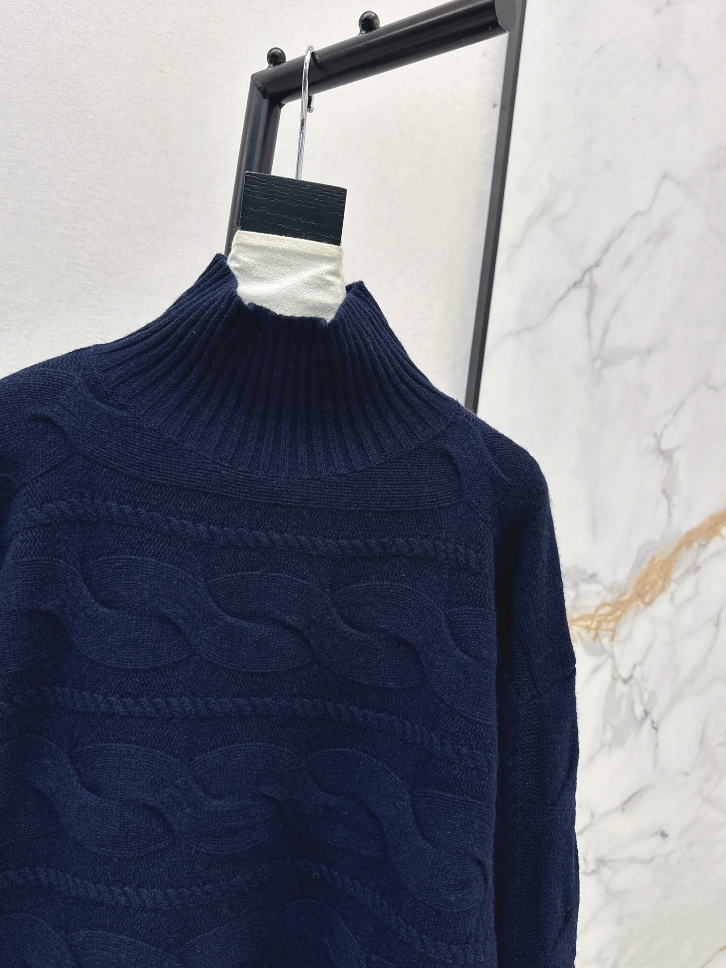 Max 25fw cable knit sweater