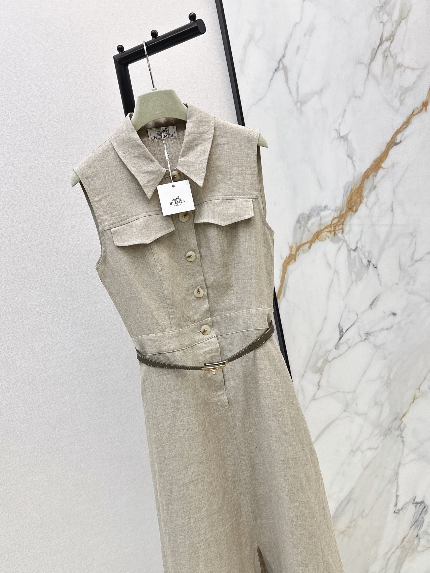 Her 26ss sleeveless shirt dress