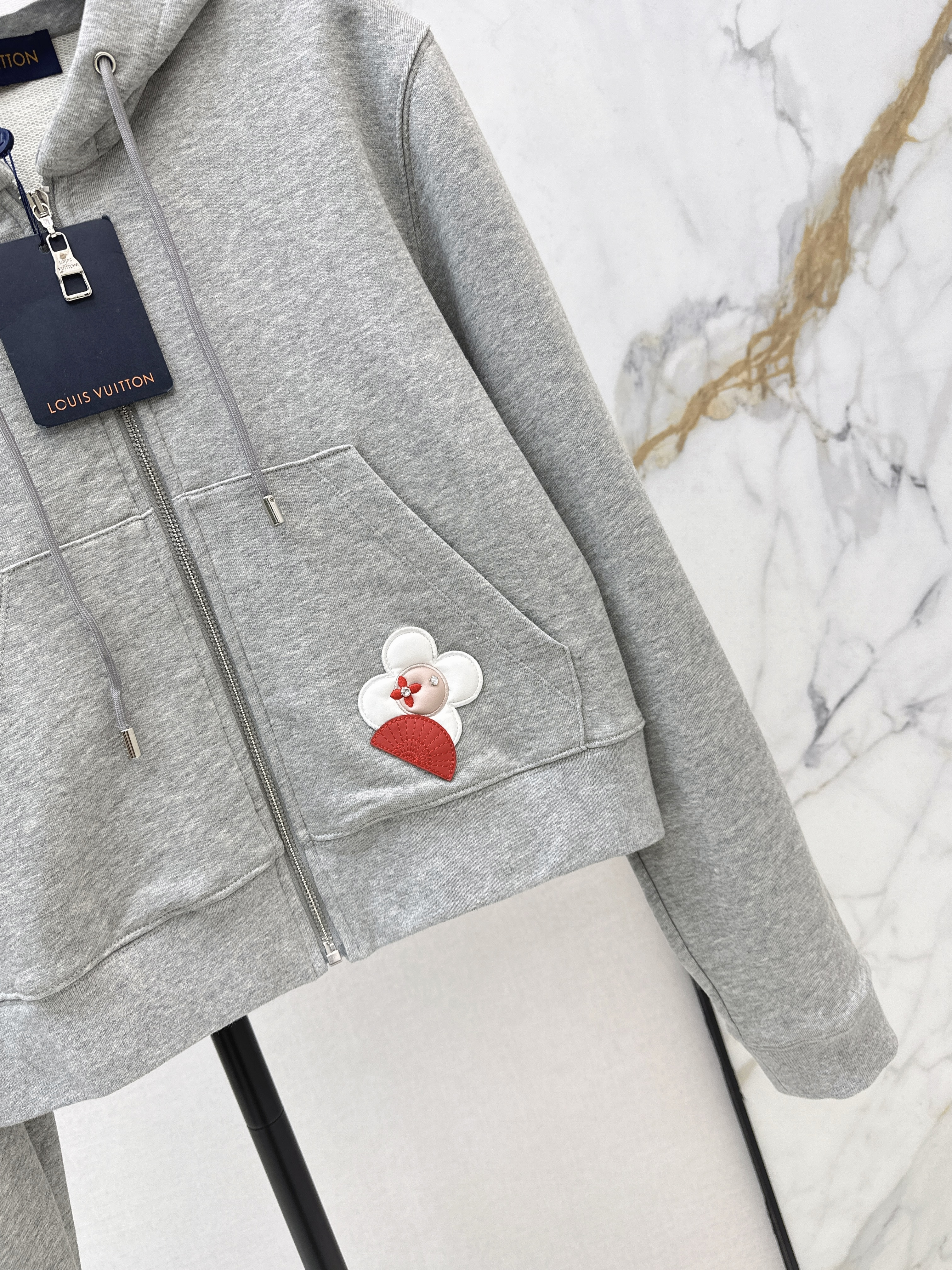 Loui 26ss hooded jacket