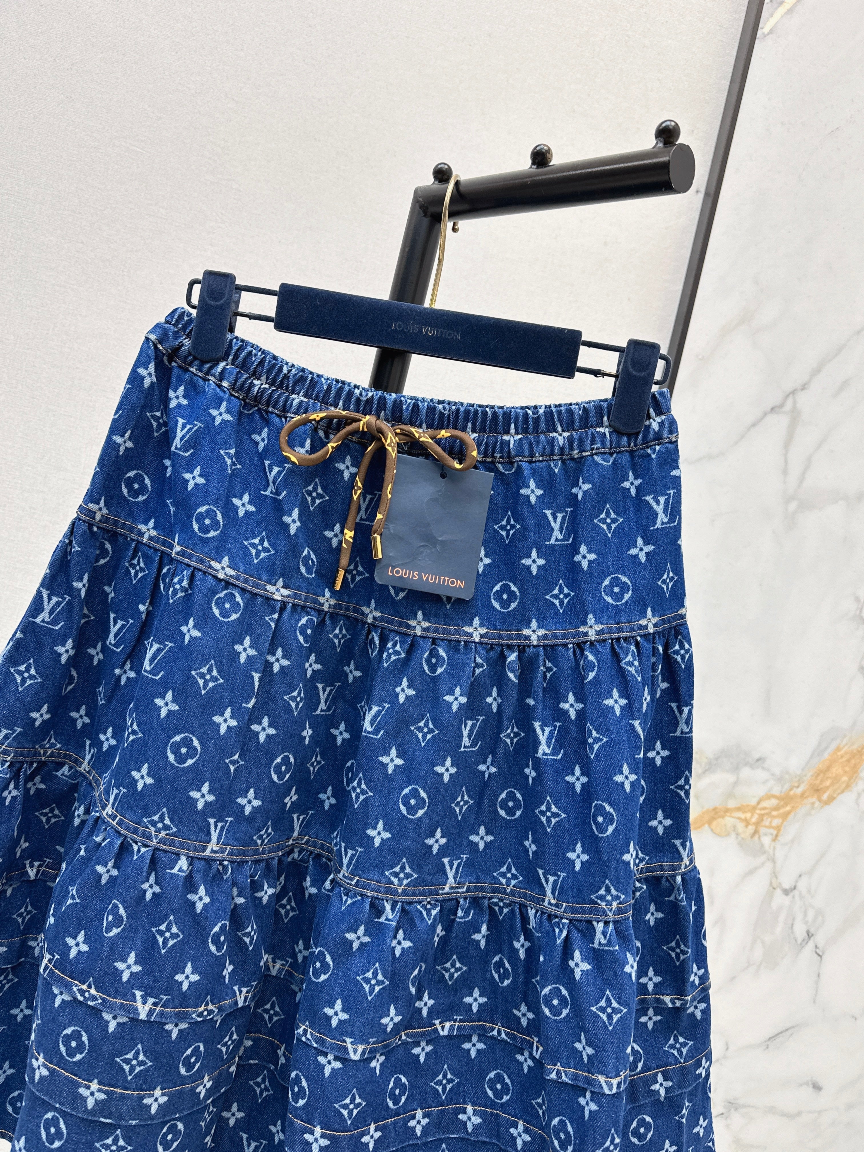 Louis 26ss cake skirts