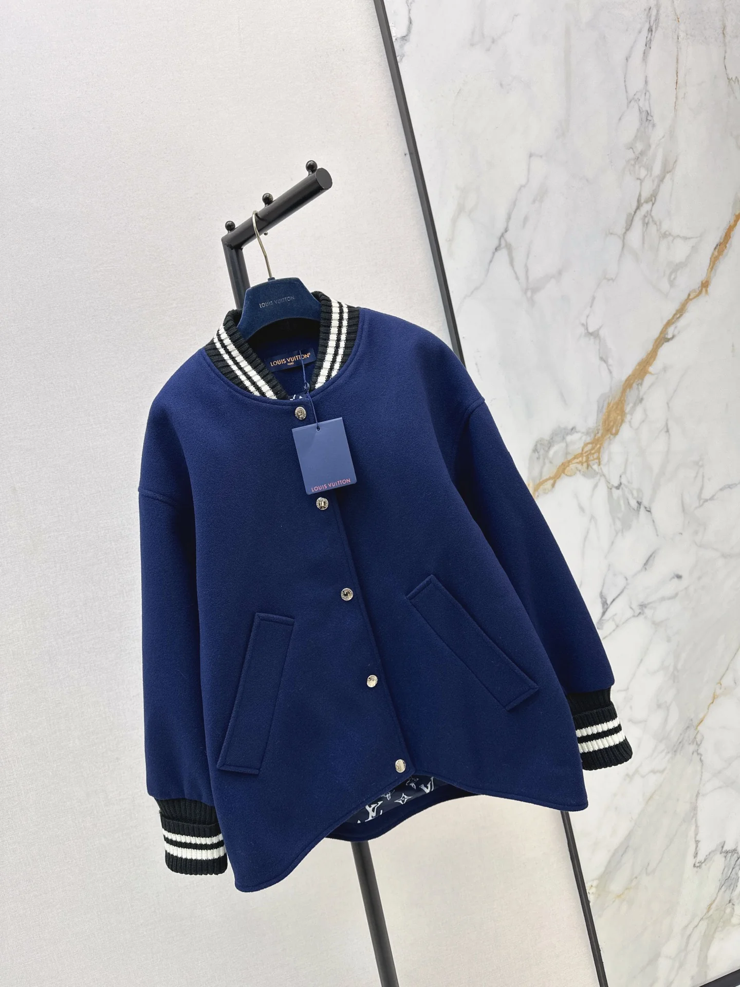 Louis 25fw jacket