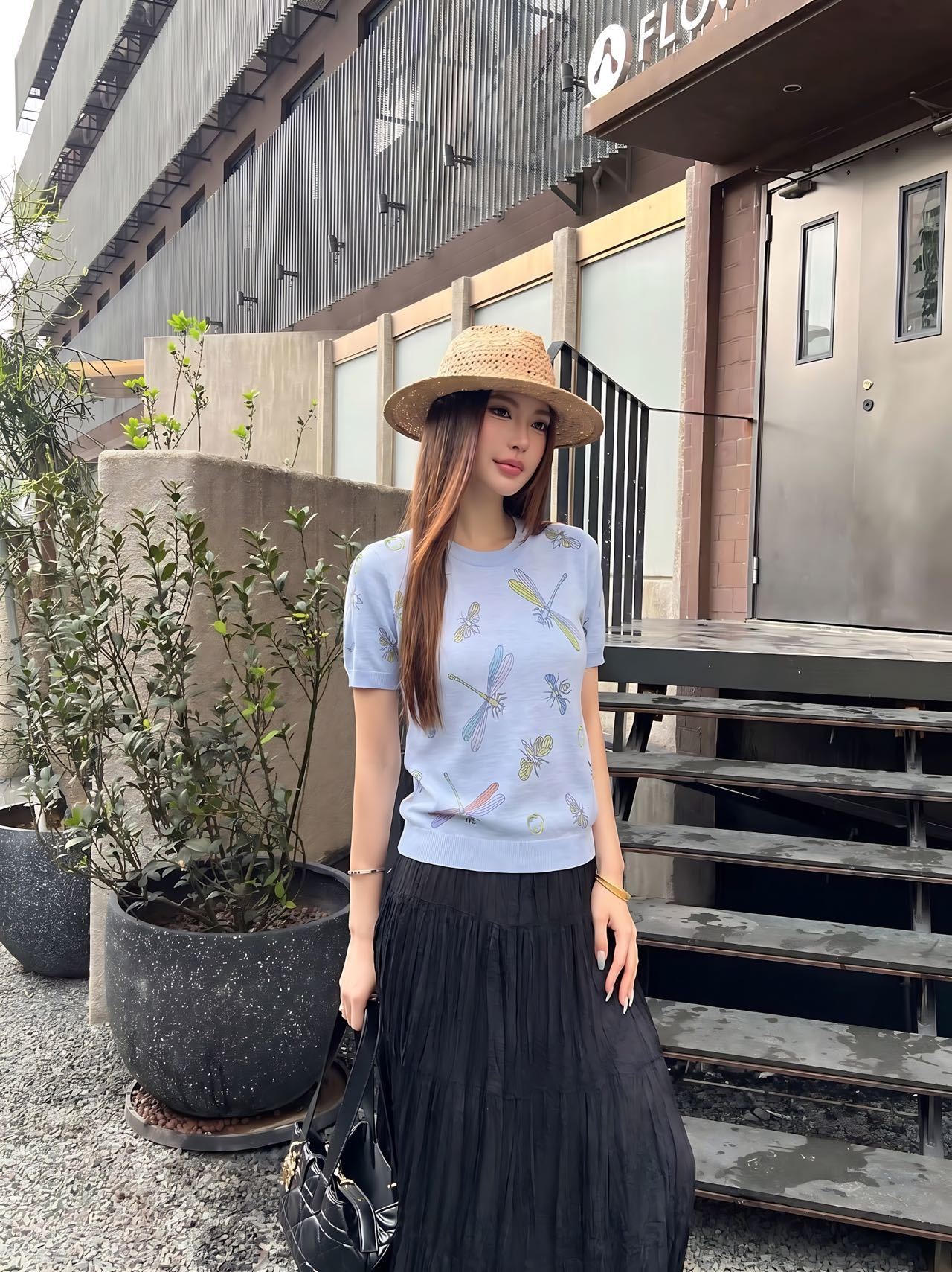 Guc 26ss embroidery sweater