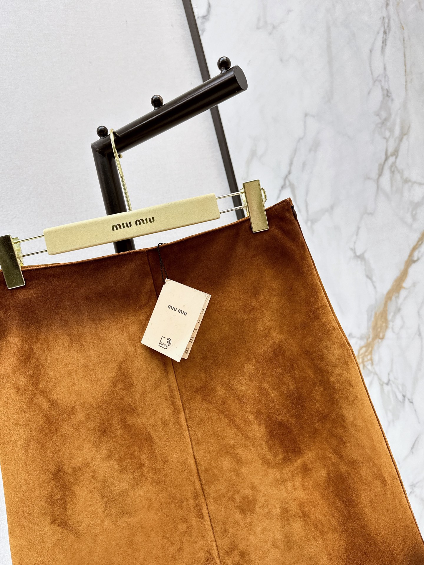 Miu 26ss suede leather skirt