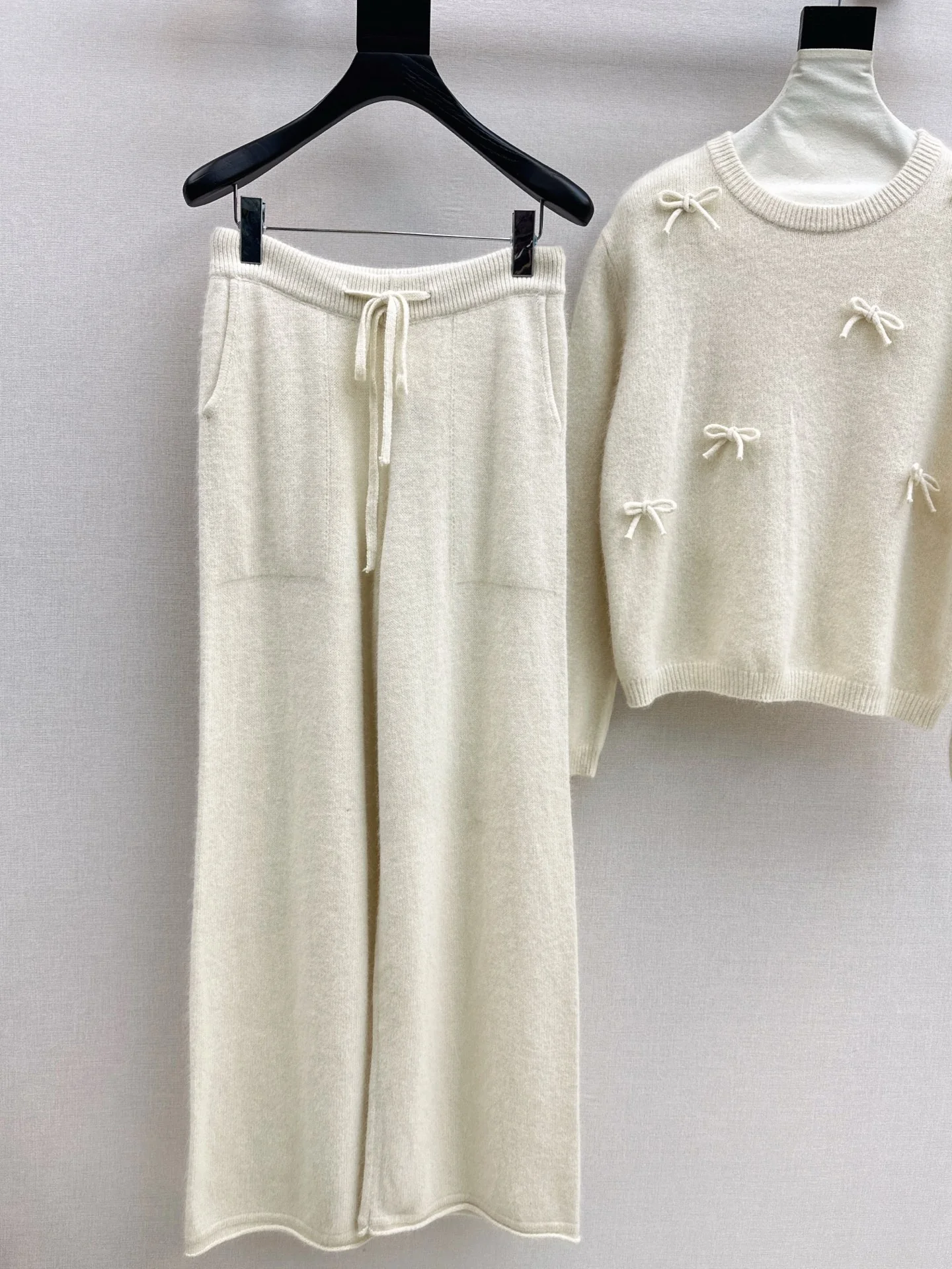 Miu 25fw knit bow sweater+pants outfit sets