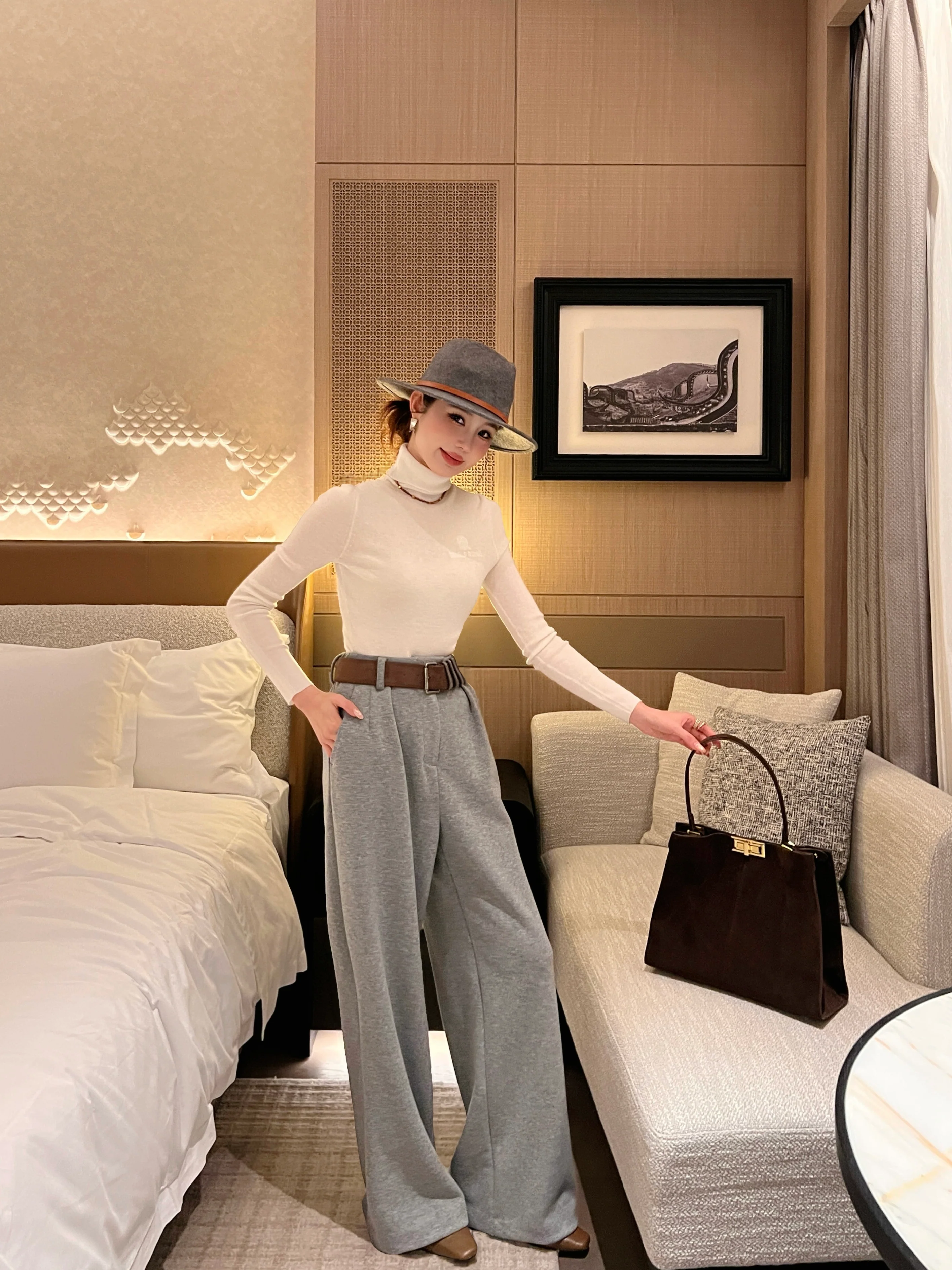 Brun 26ss straight pants with belted