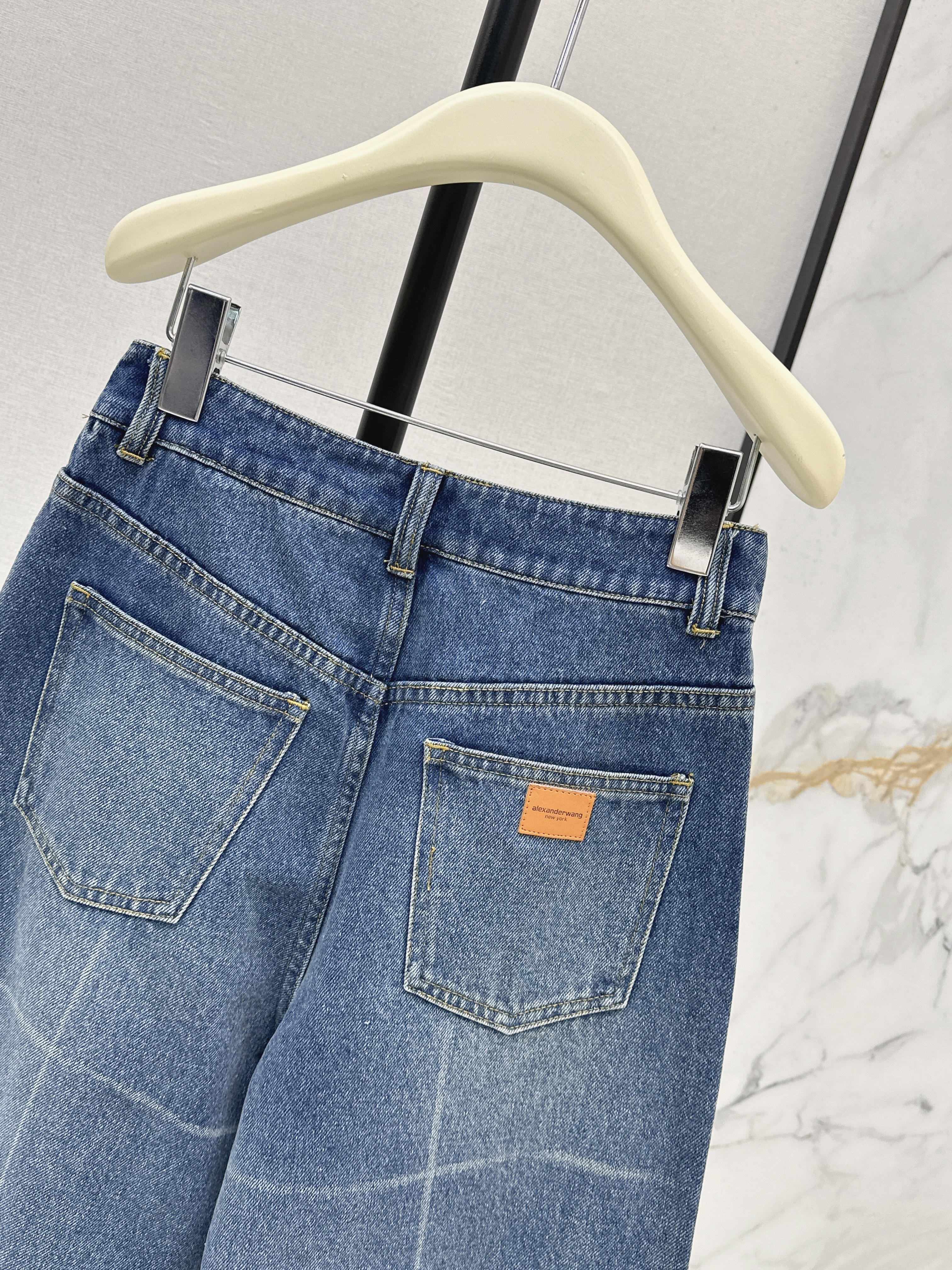 Alex 26ss straight jeans