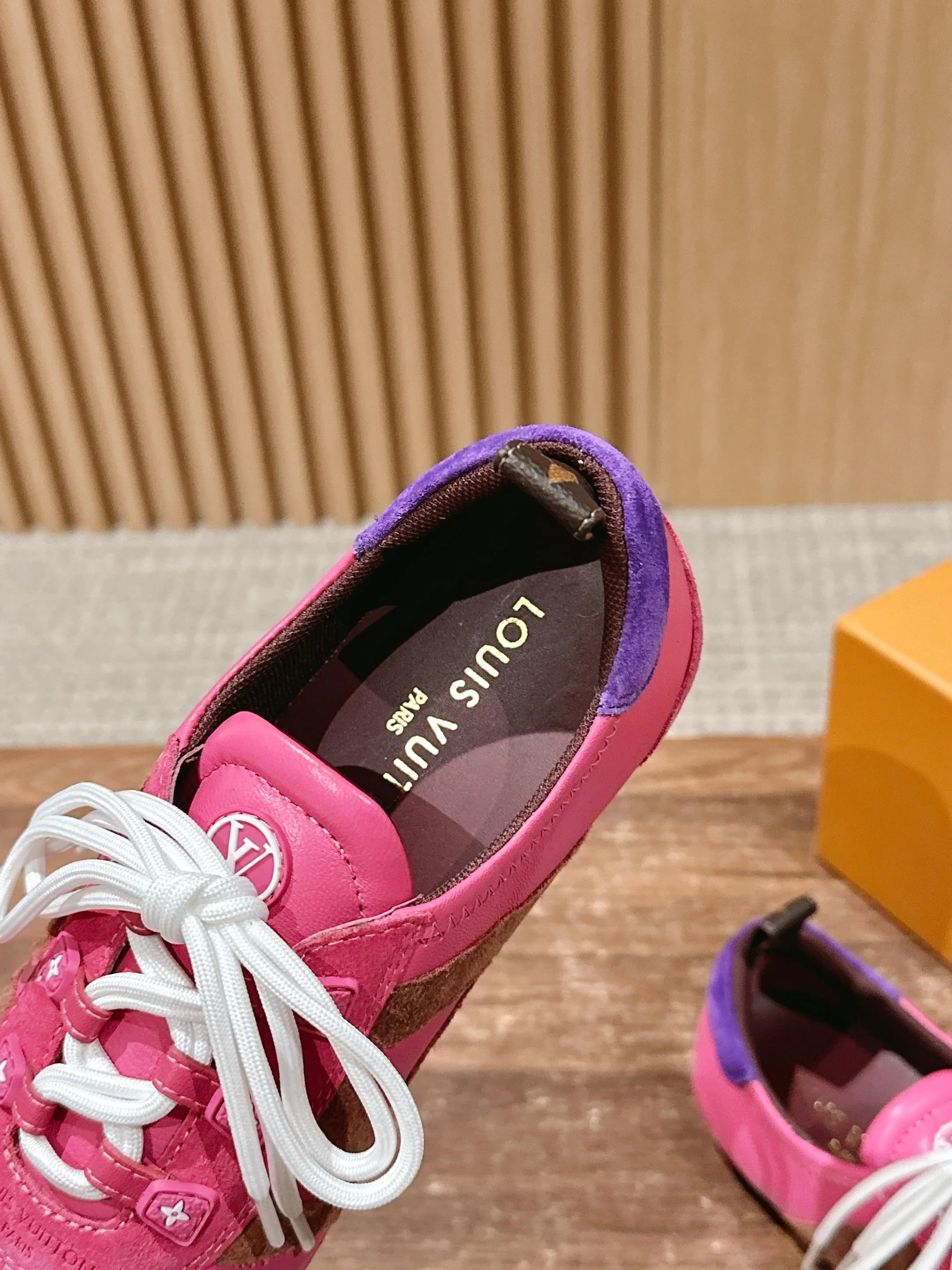 Loui 25fw sneaker