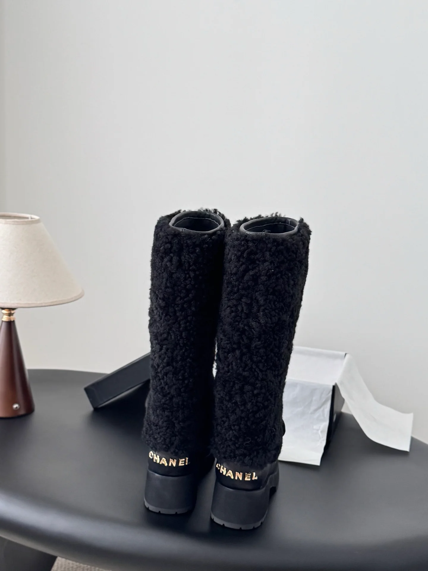 Chan 25fw plush half  boots with bow