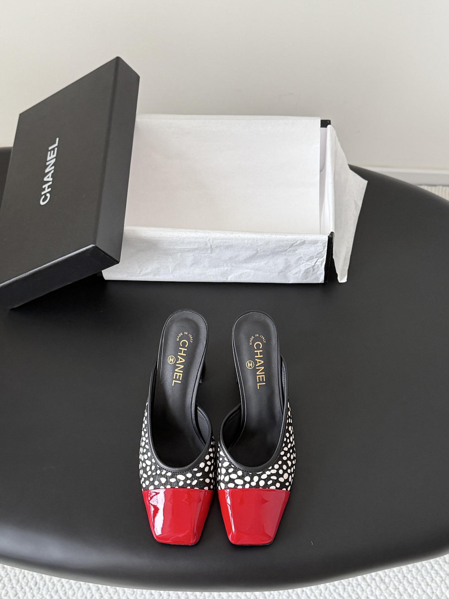 Chan 26ss square-toe mules