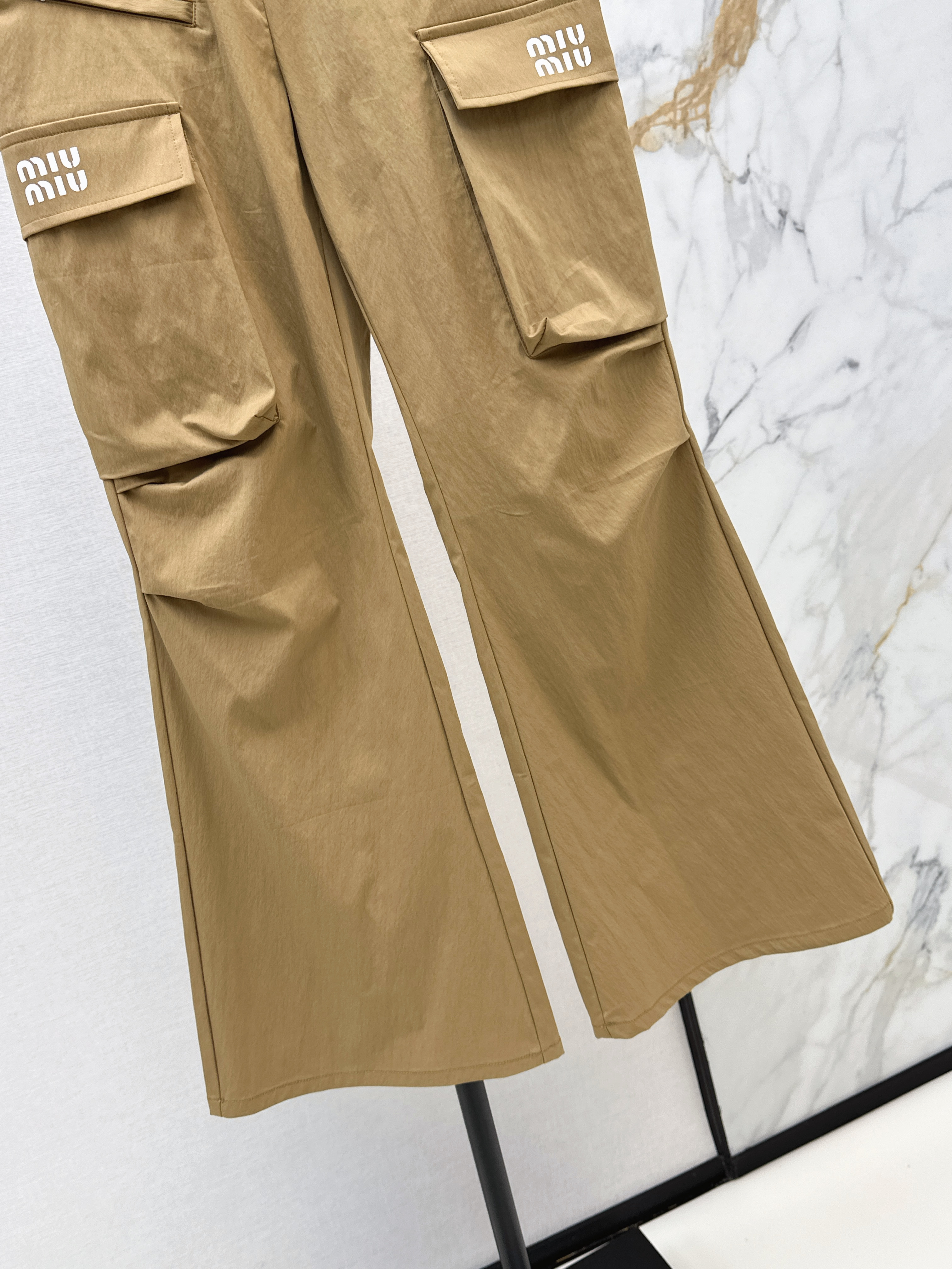 Miu 26ss cargo pants