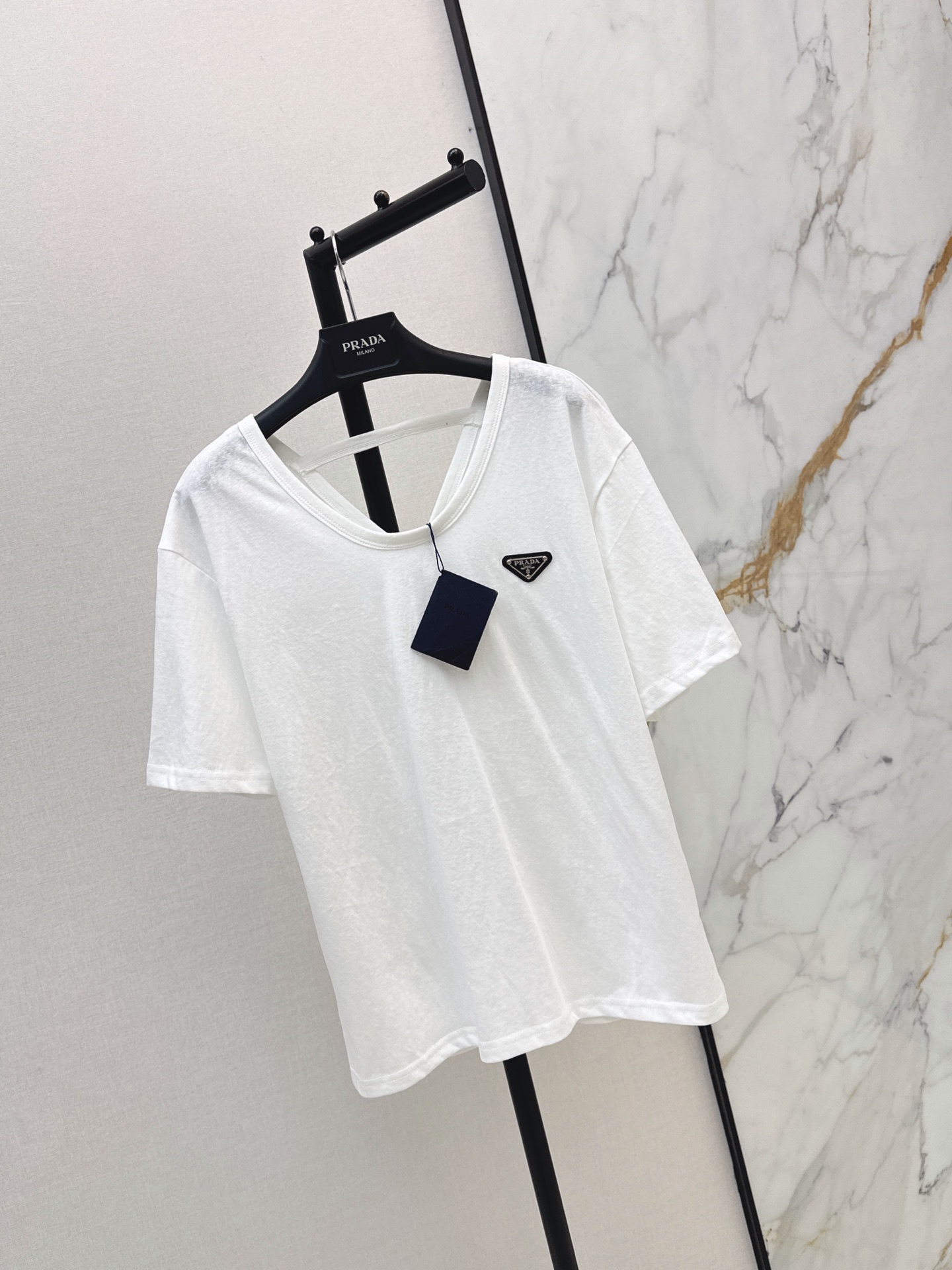 Pra 26ss v-neck t-shirt