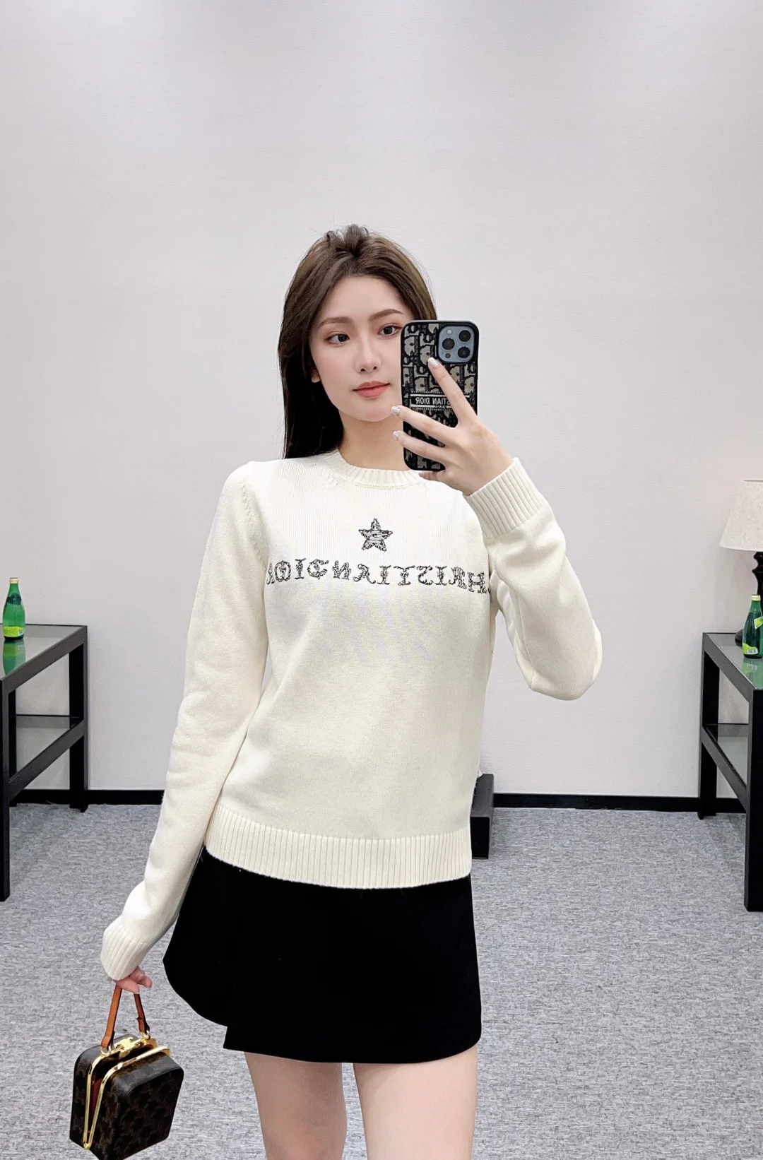 CD 25fw embroidery sweater