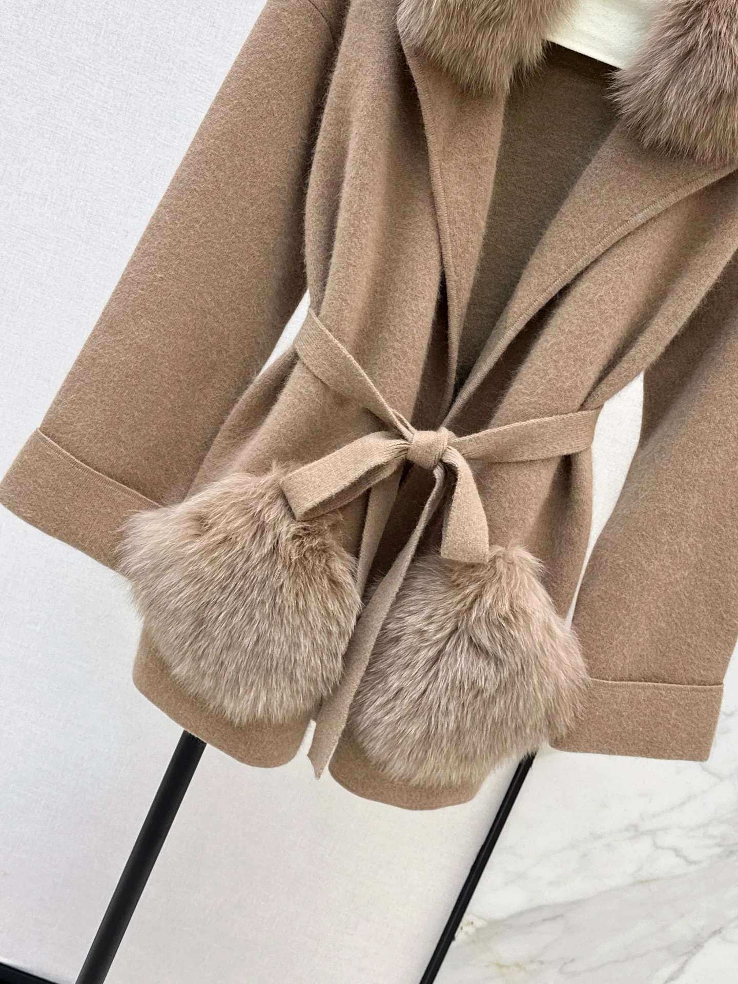 Fend 25fw knit wrap coats