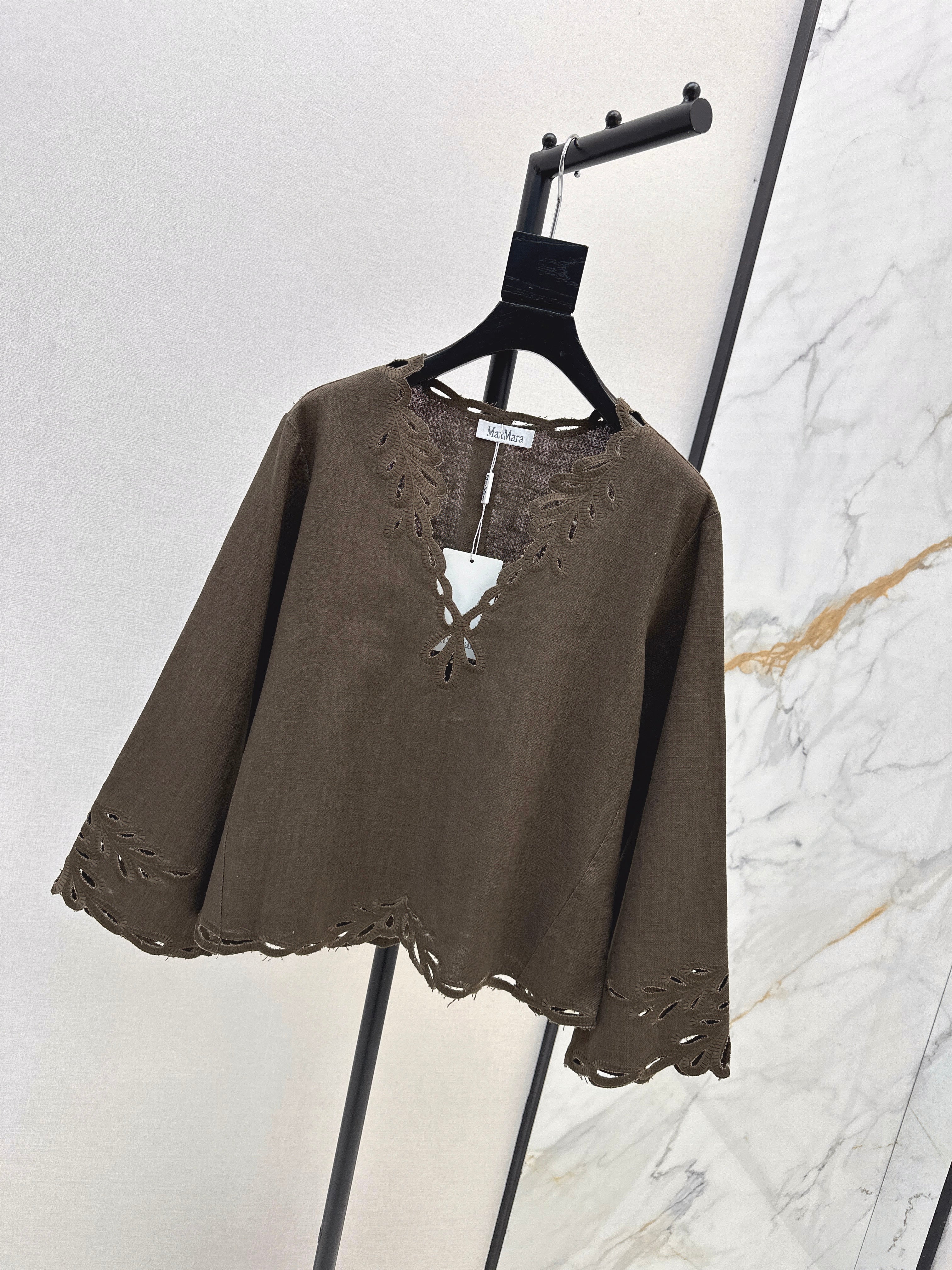 Max 26ss embroidery flounce sleeve  top