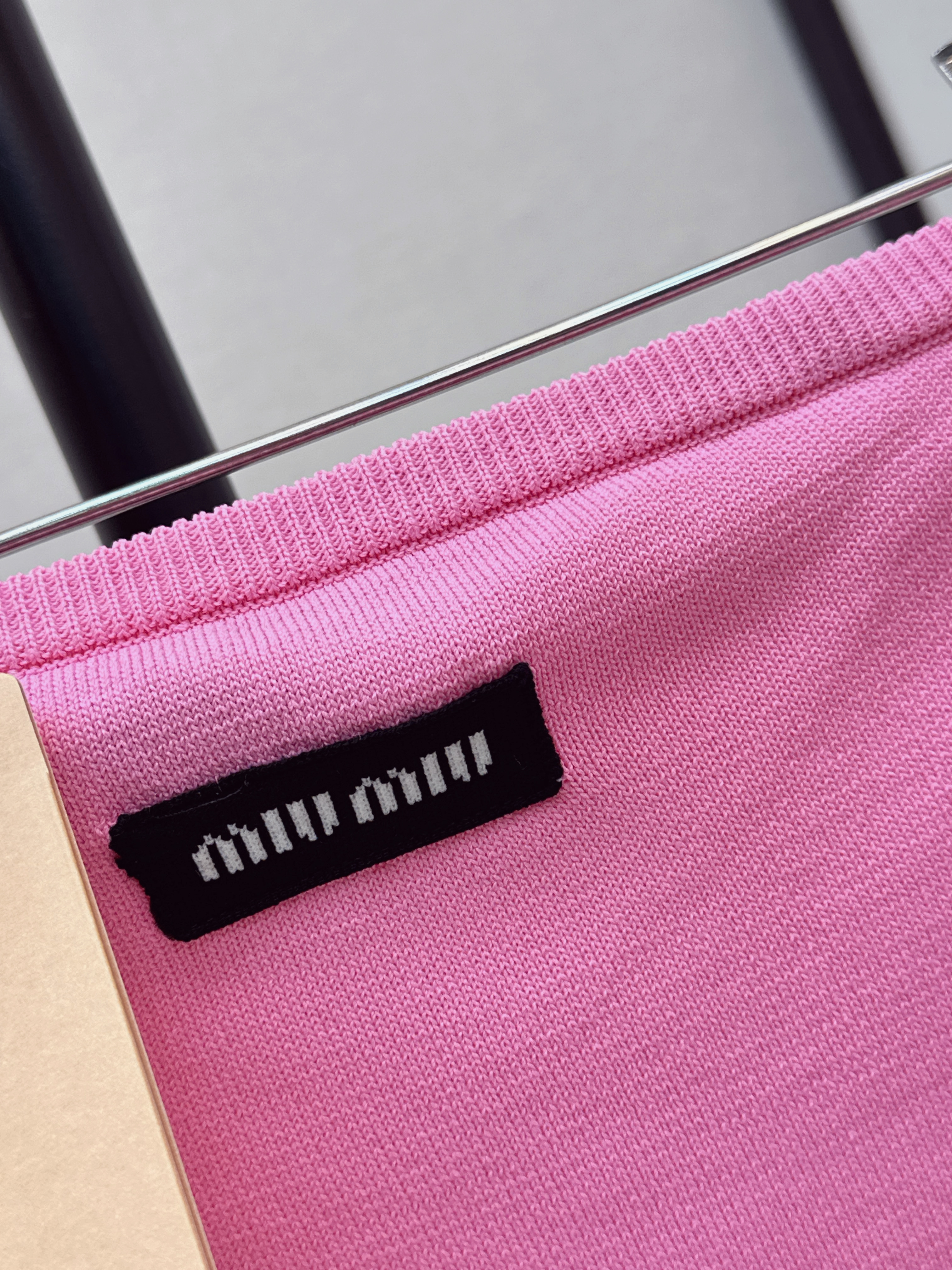 Miu 26ss knit tube top