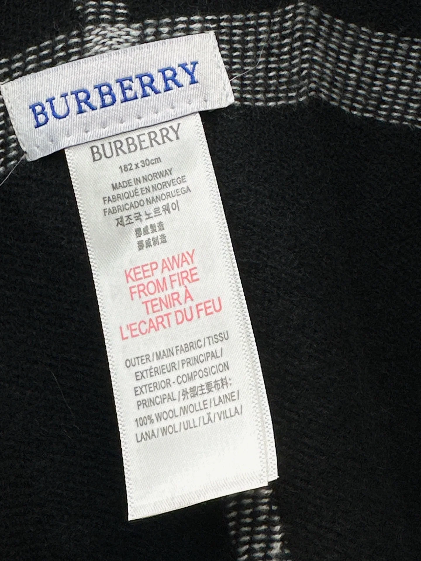 Bur 25fw wool shawls