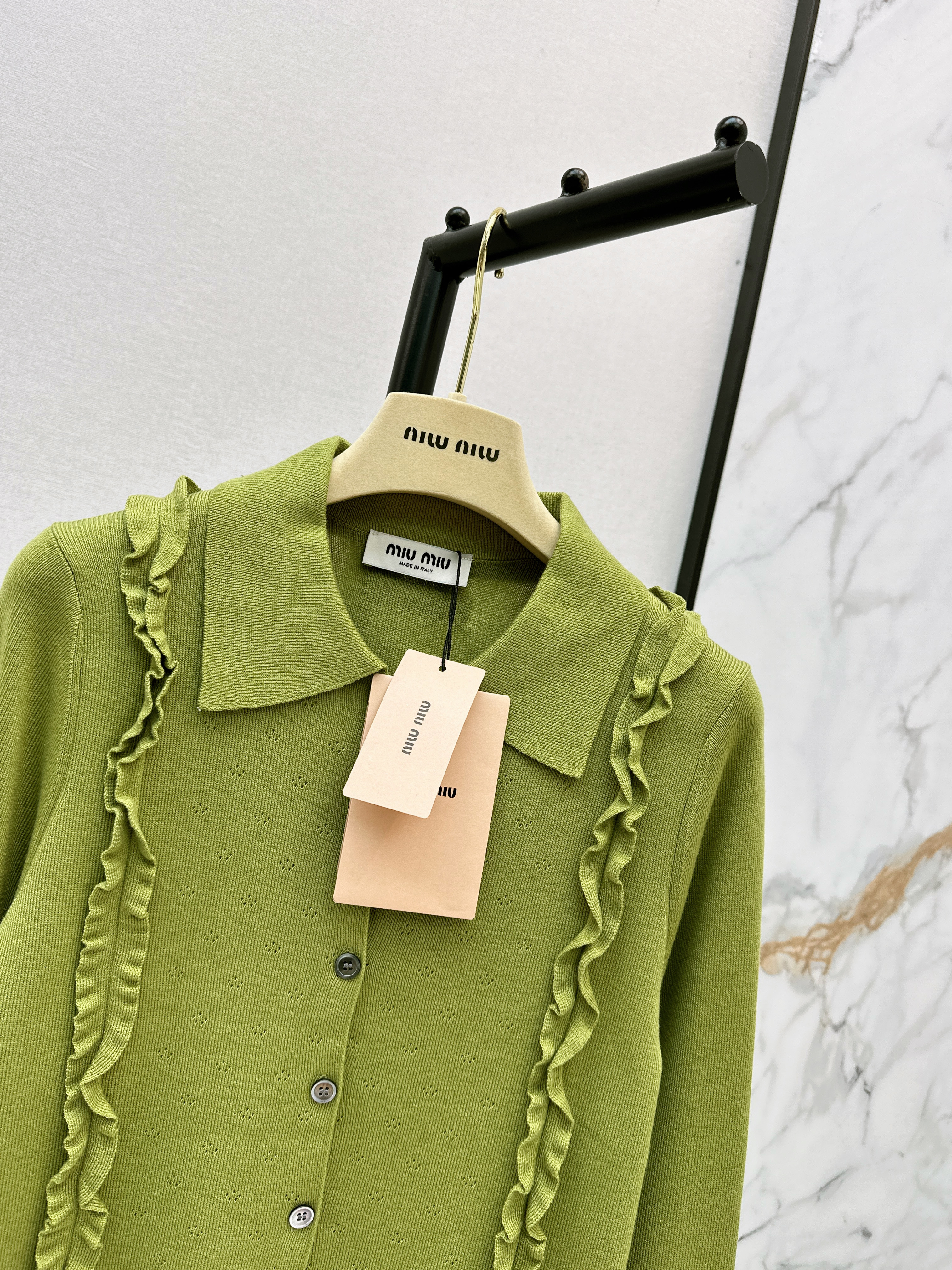Miu 26ss ruffle cardigan