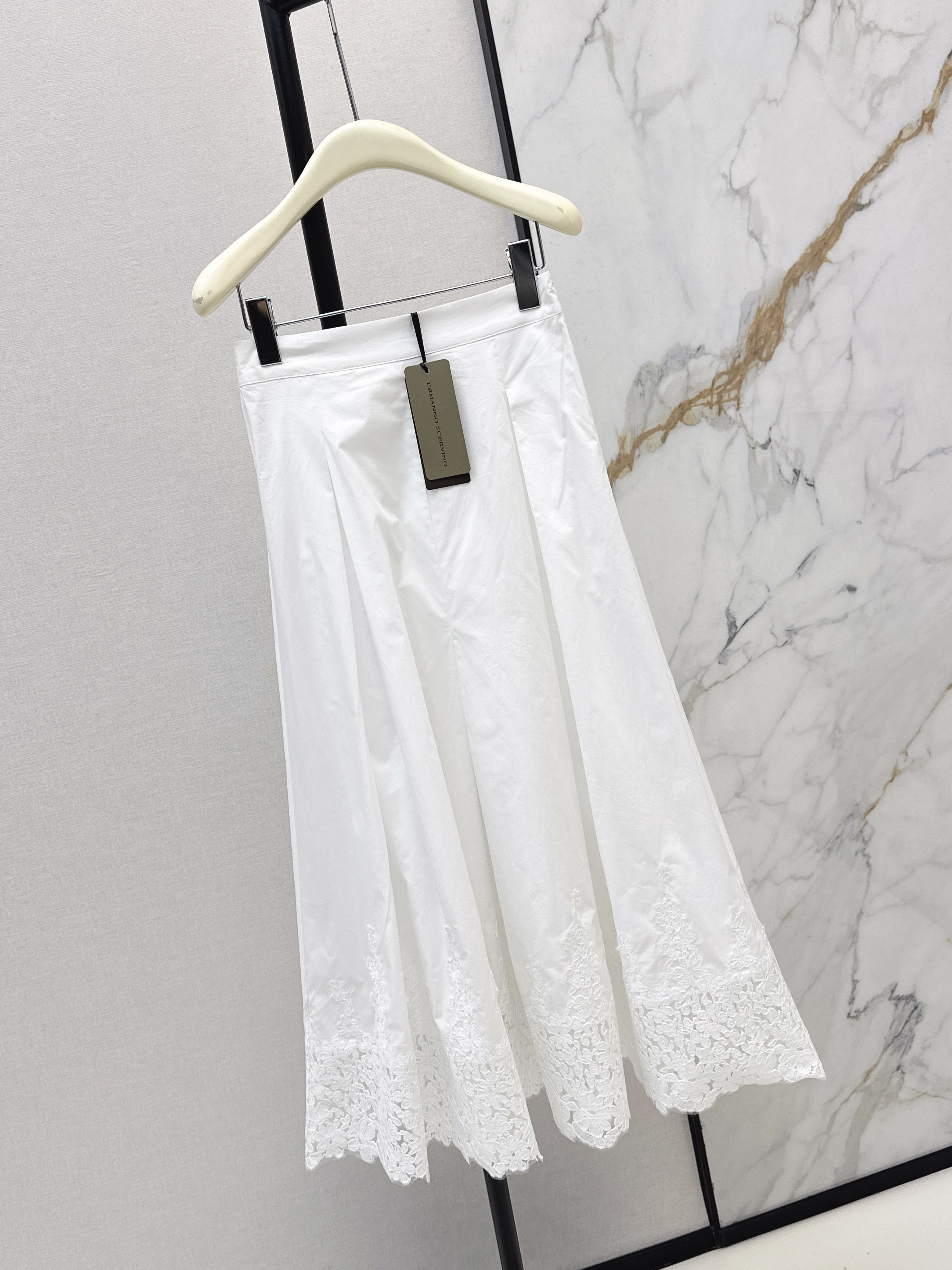 ES 26ss lace skirt