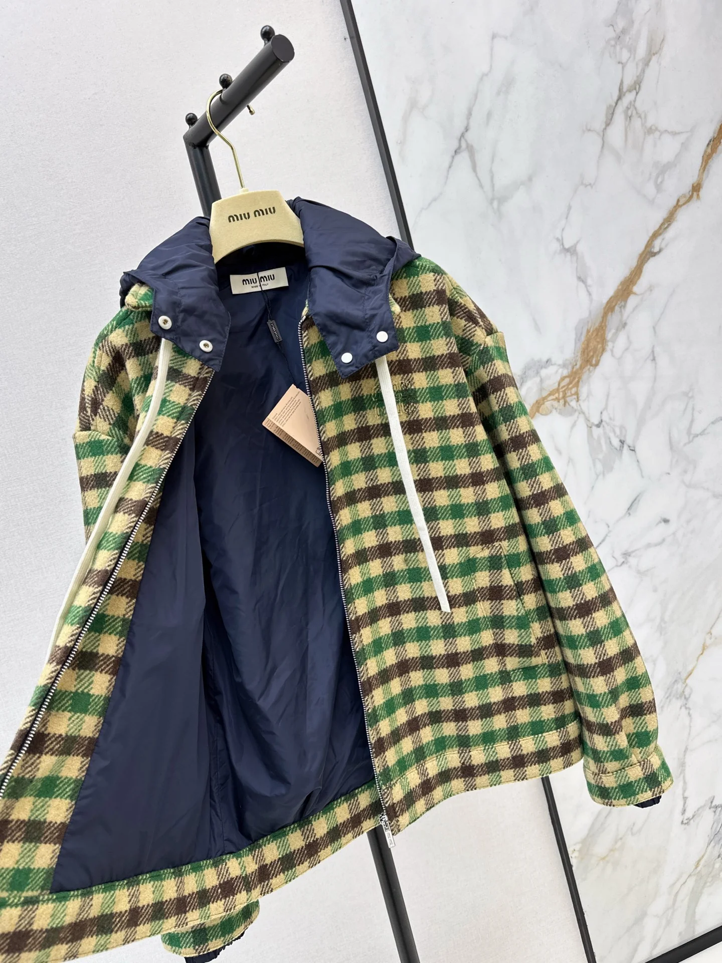 Miu 25fw hooded plaid jacket