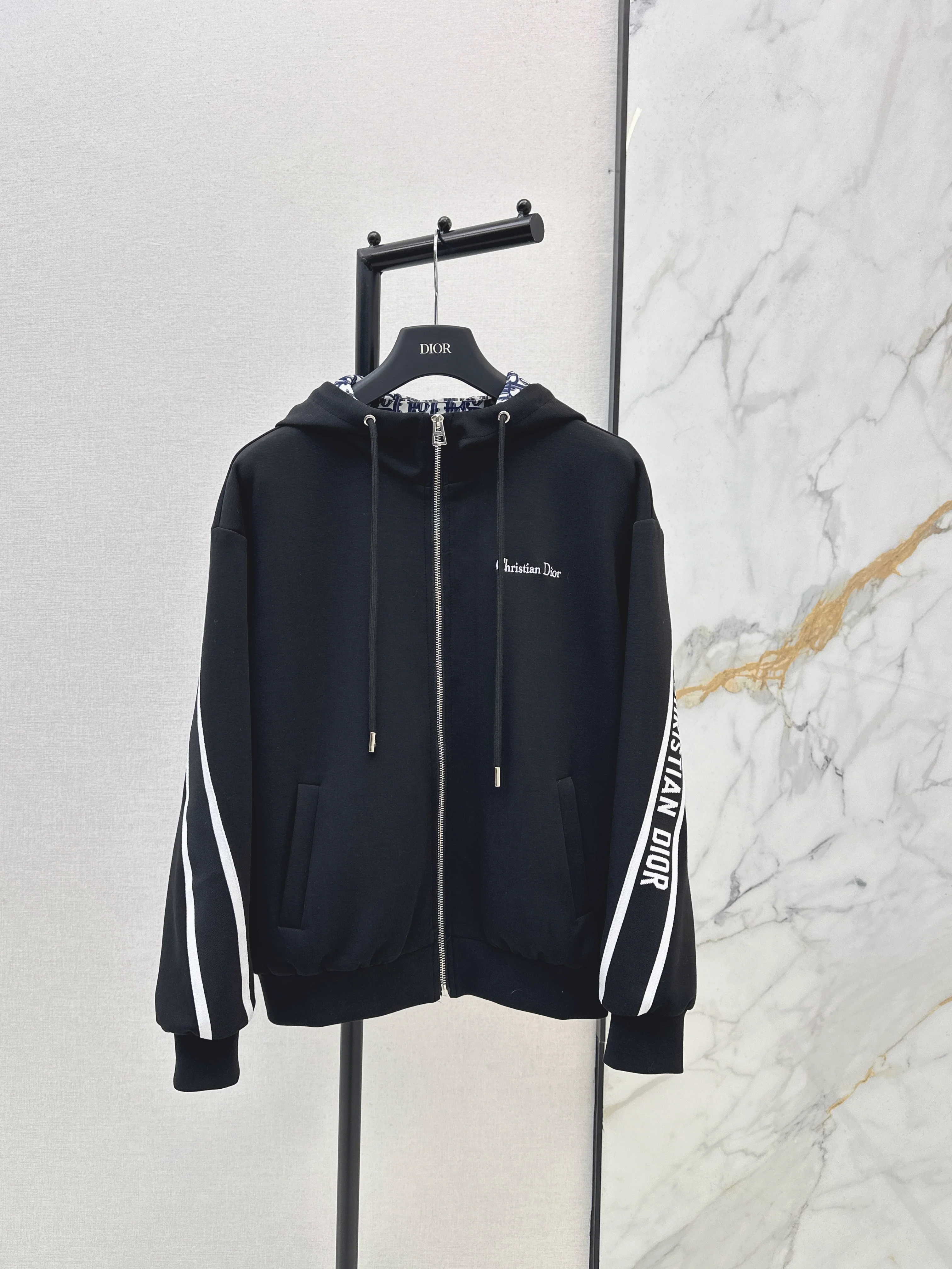 CD 26ss hooded drawstring jacket