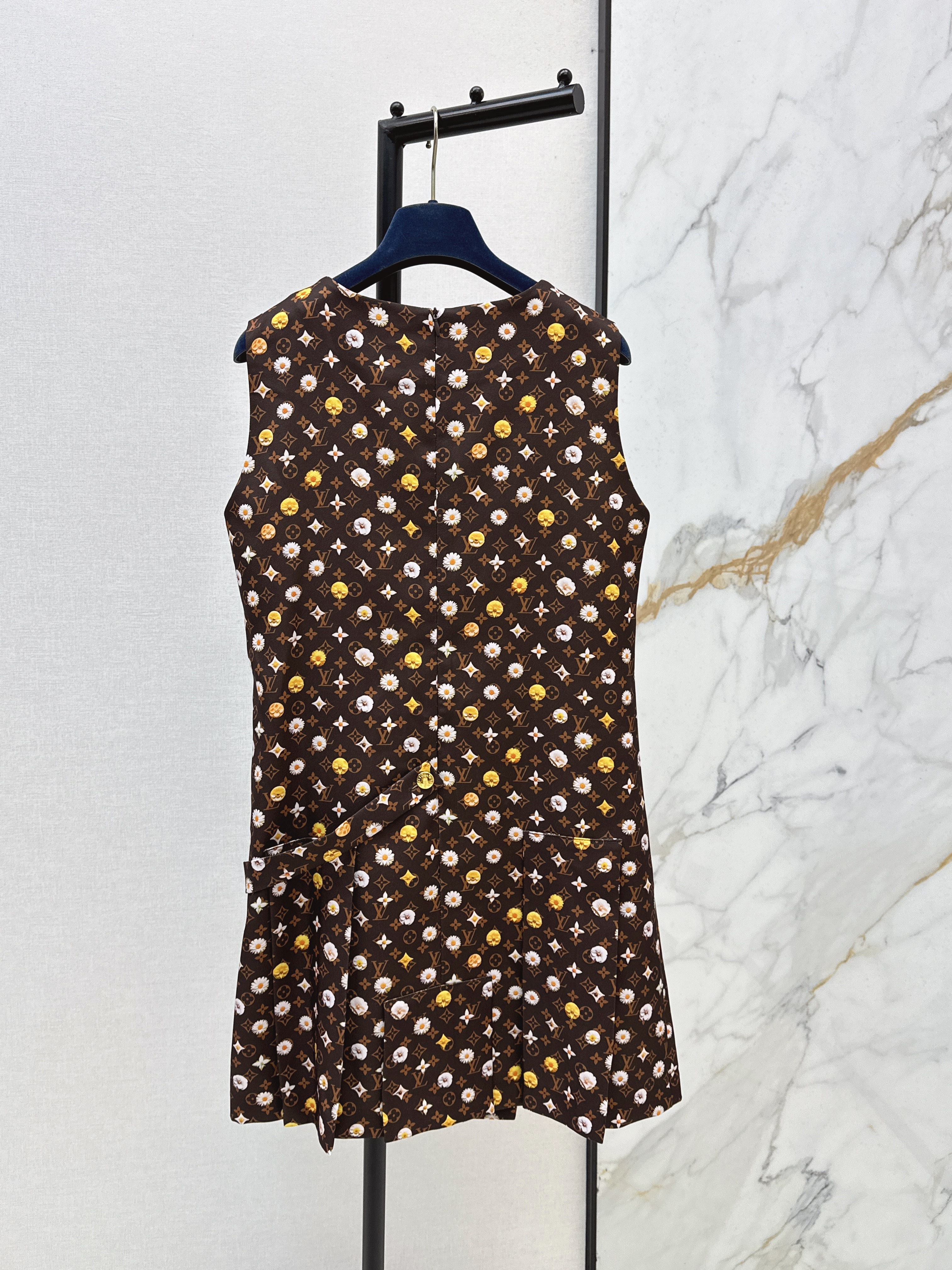 Loui 26ss print sleeveless dress