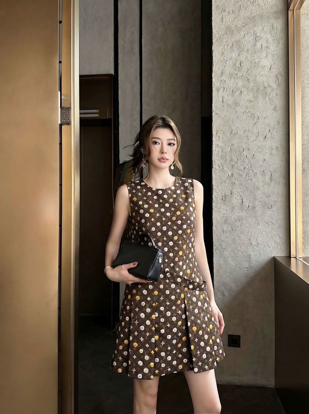 Loui 26ss print sleeveless dress
