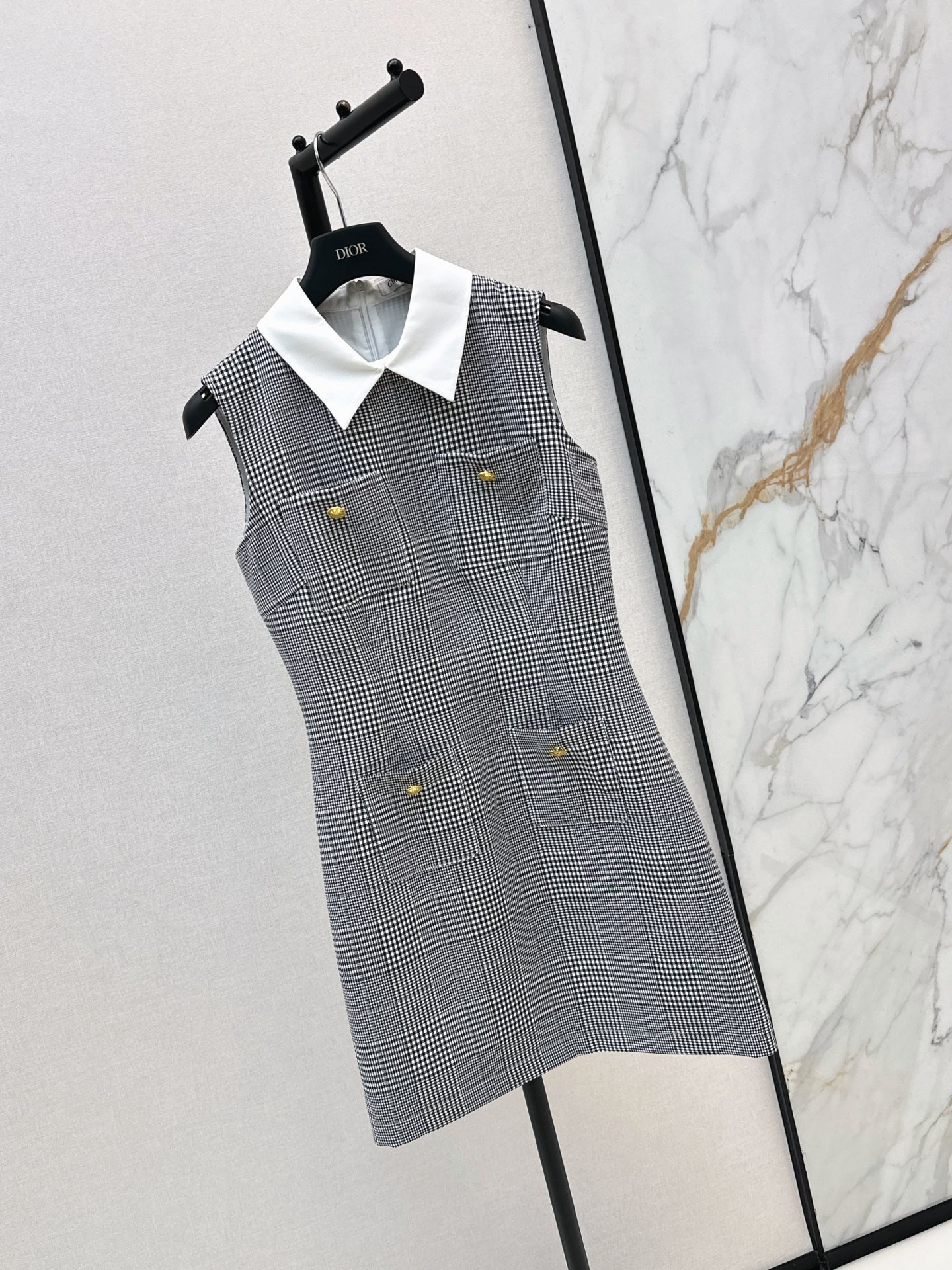 CD 26ss sleeveless check dress
