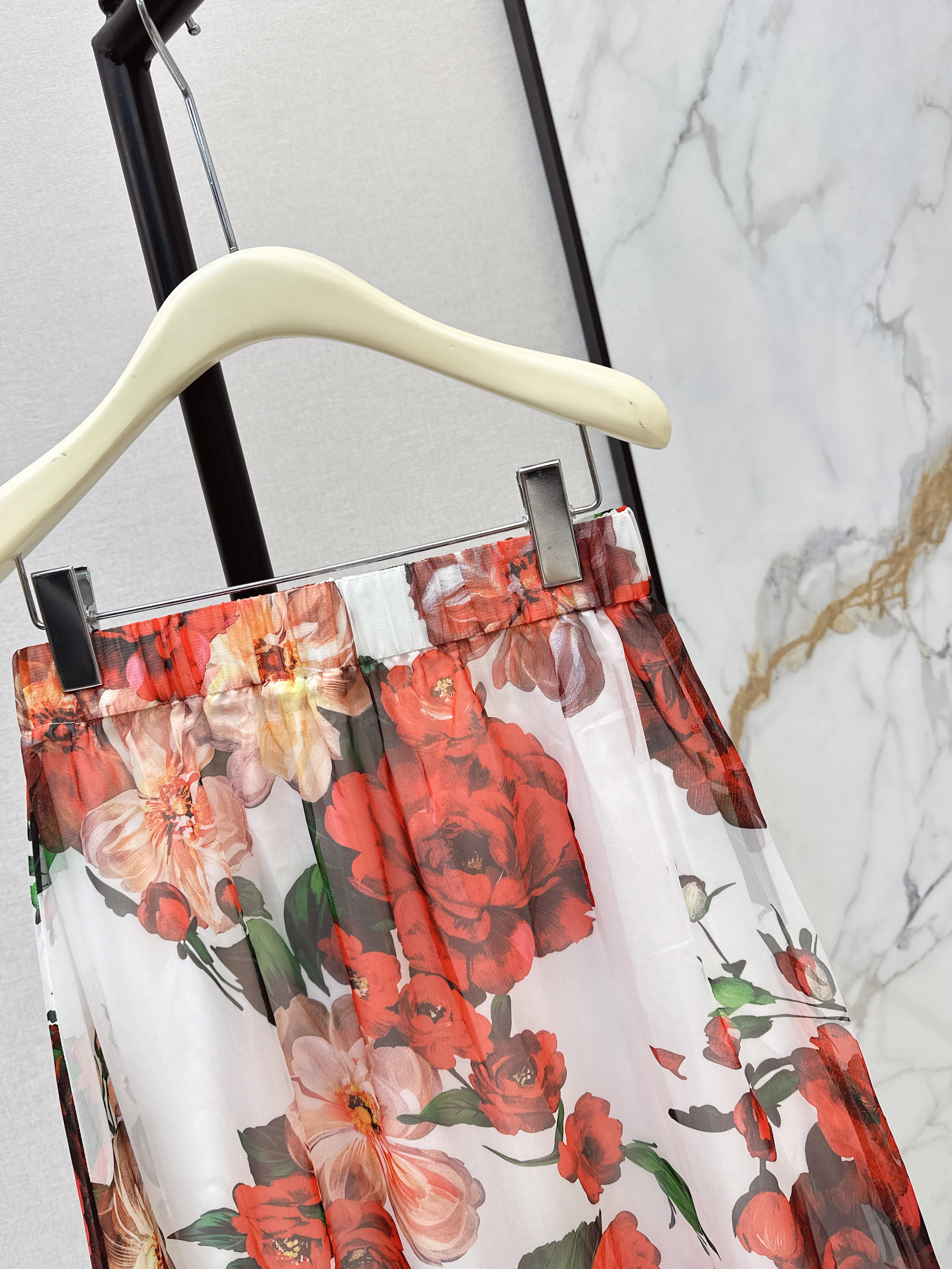 Dolc 26ss floarl print skirt
