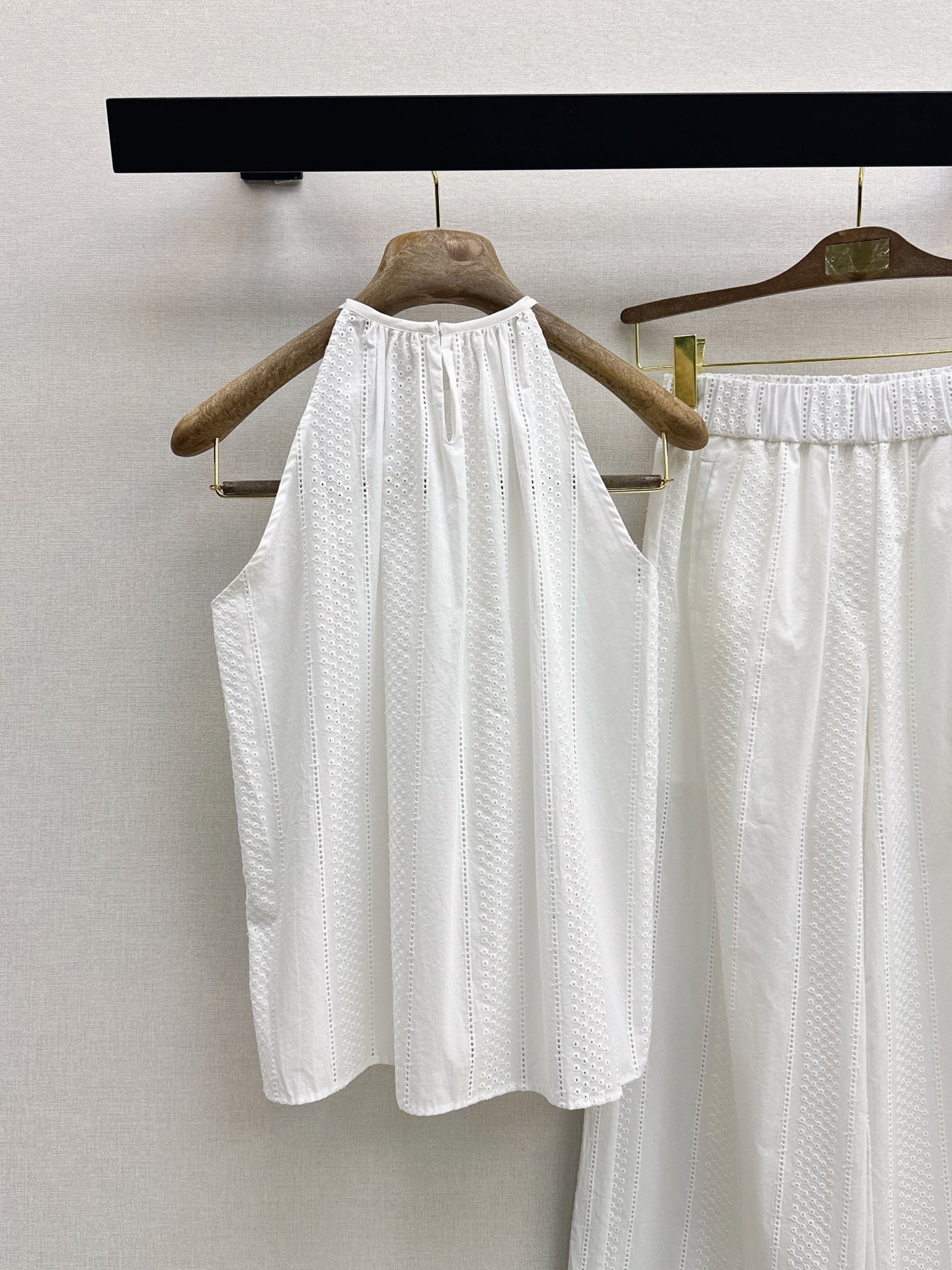 Brun 26ss sleeveless A-line top pants set